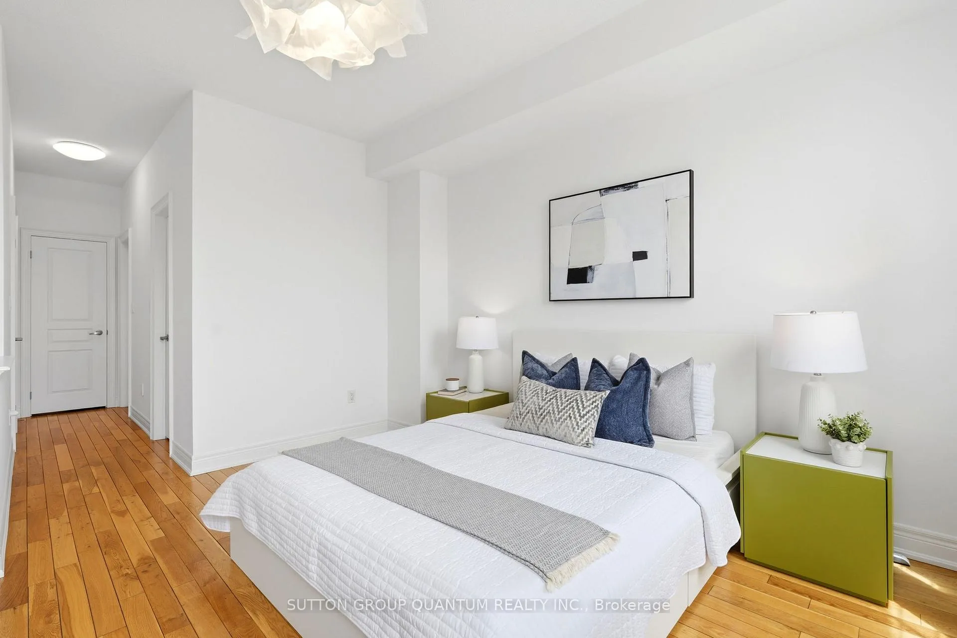 Photo 19 of 2268 Gerrard Street E, Toronto, East End-Danforth — HOMEH