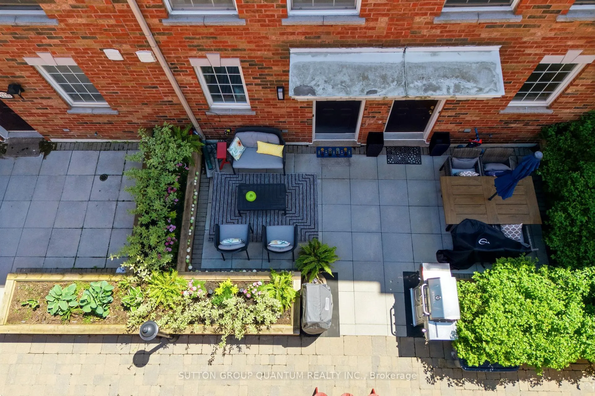 Photo 30 of 2268 Gerrard Street E, Toronto, East End-Danforth — HOMEH