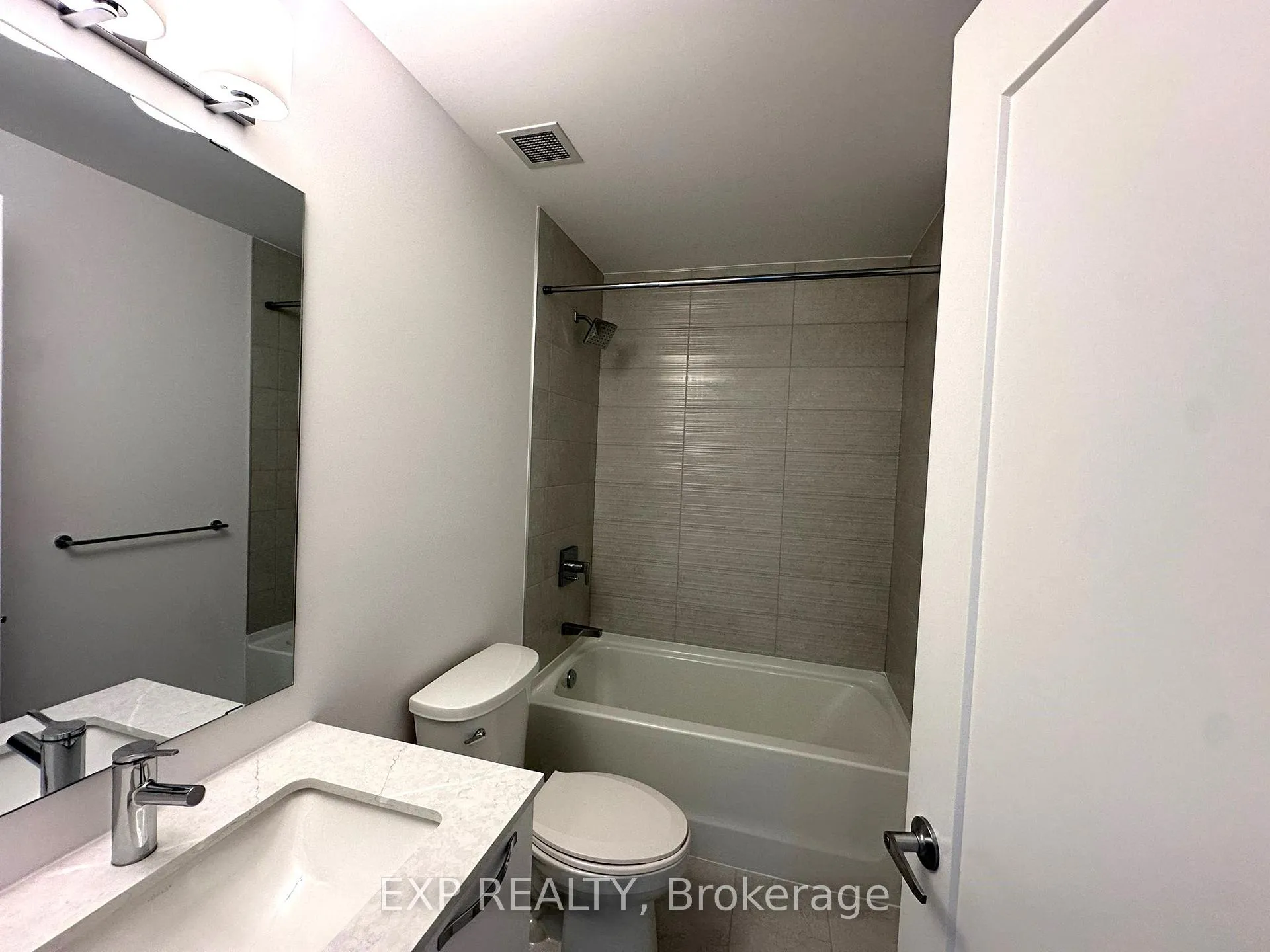 Photo 7 of Unit 2411, 75 James Street S, Hamilton, Corktown — HOMEH