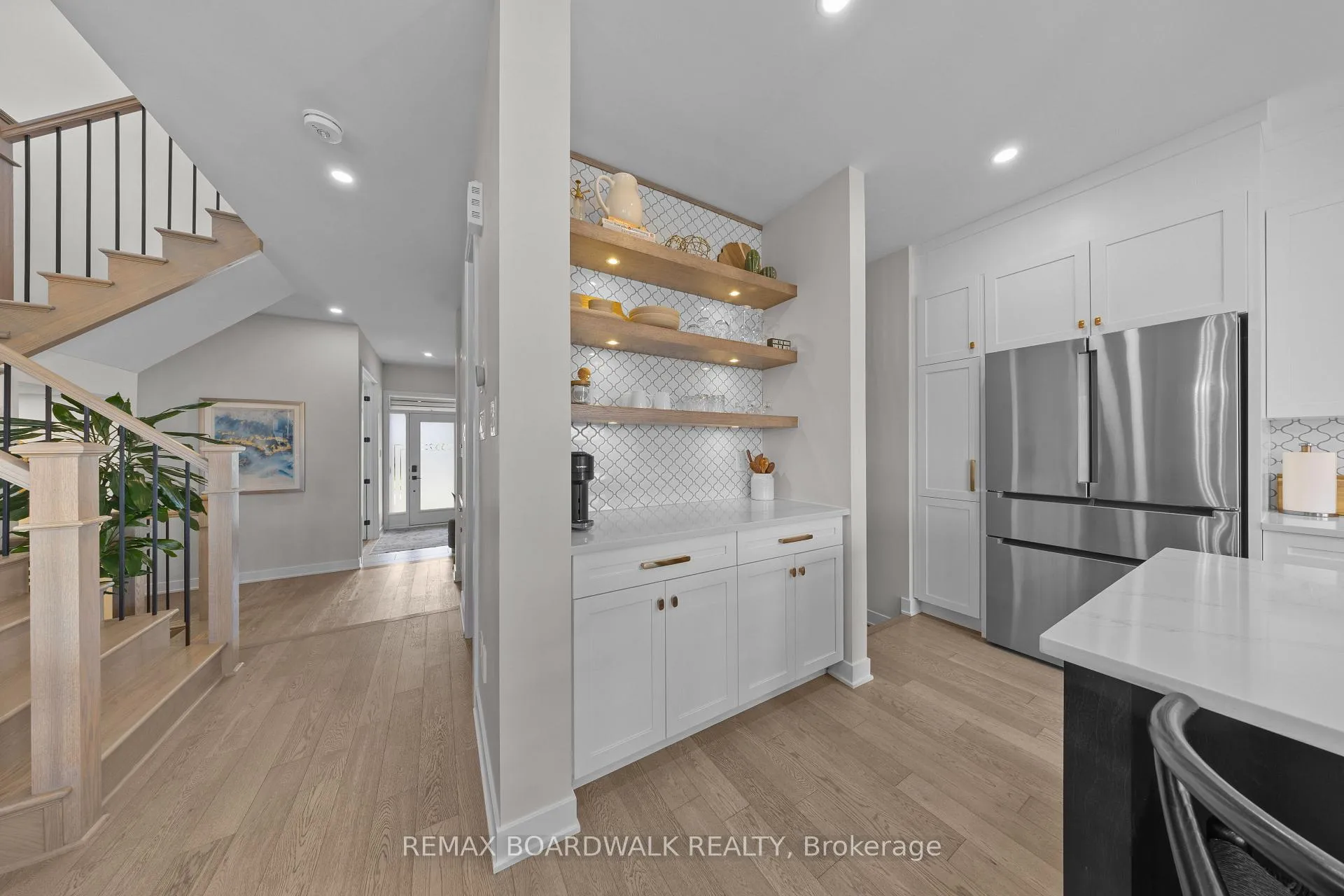 Photo 11 of 332 Finial Way, Ottawa, Barrhaven - Half Moon Bay — HOMEH