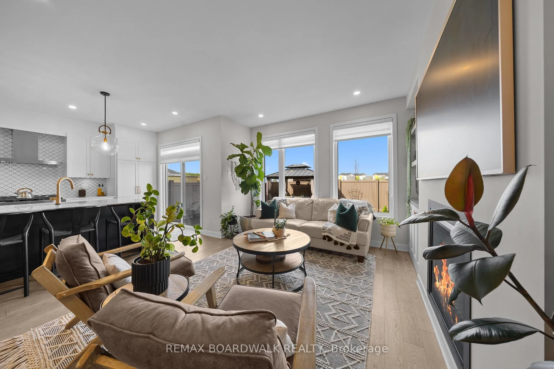 Photo 19 of 332 Finial Way, Ottawa, Barrhaven - Half Moon Bay — HOMEH