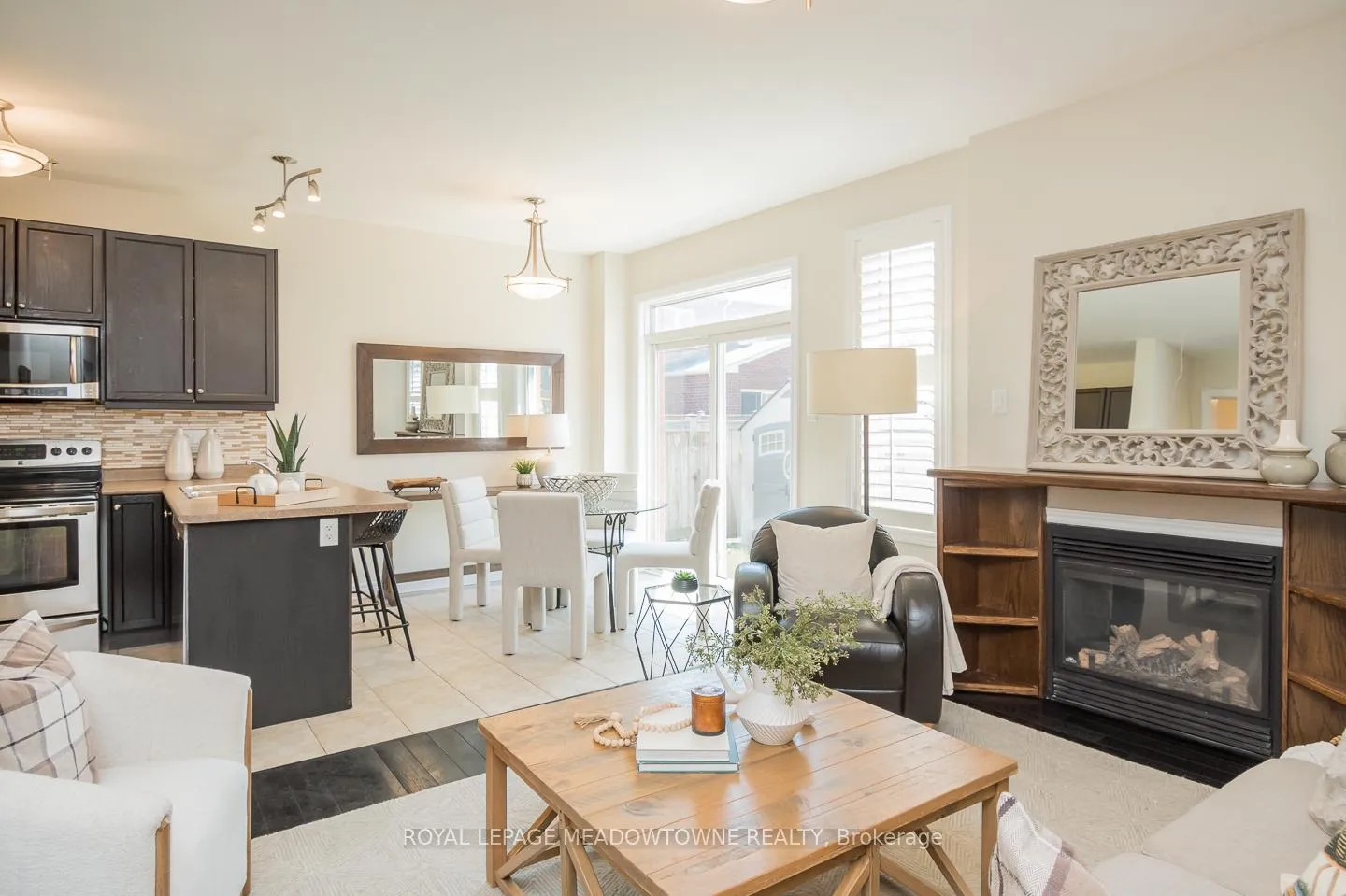 Photo 10 of 496 Savoline Boulevard, Milton, Scott — HOMEH
