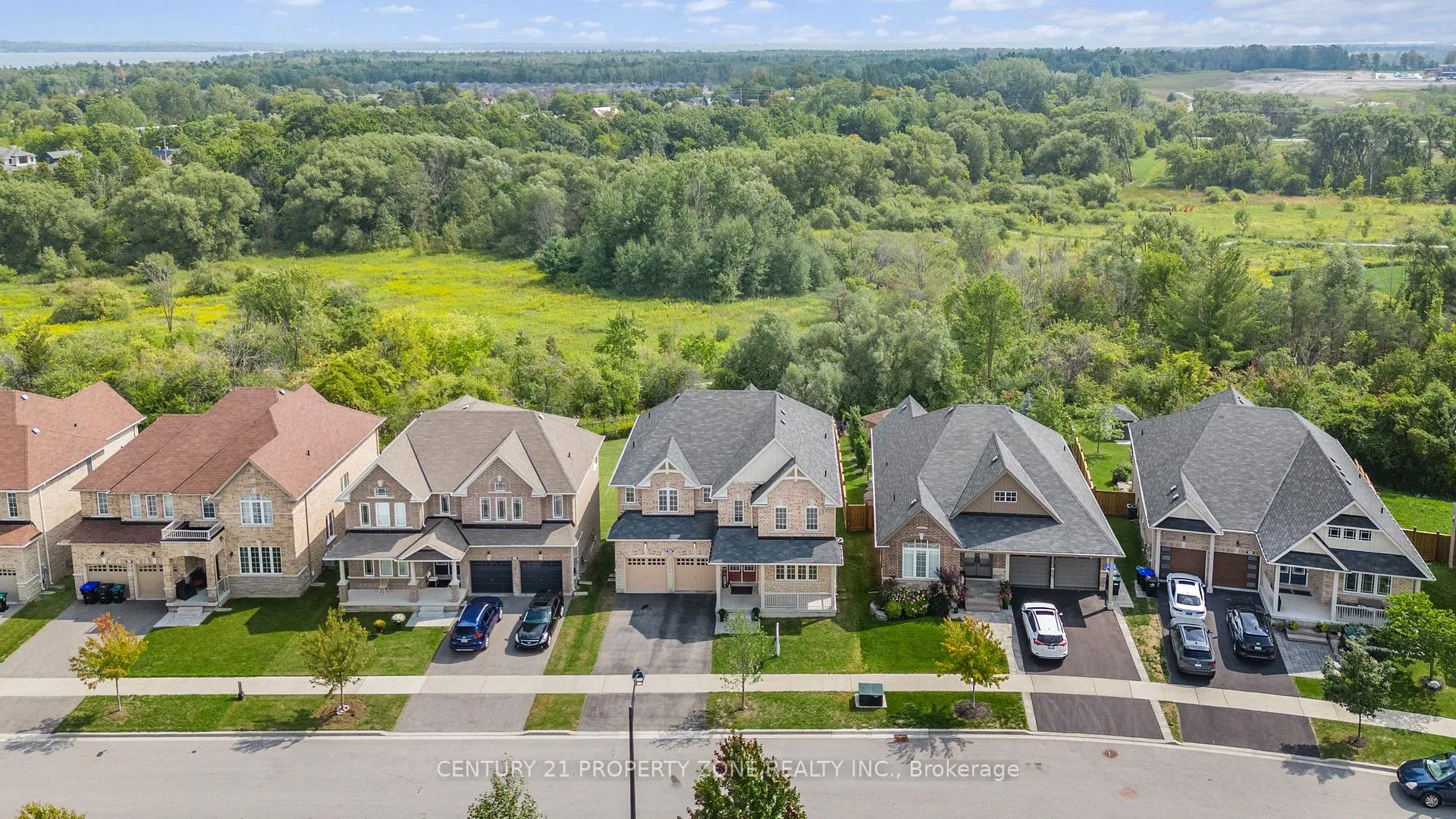 Photo 1 of 919 Green Street, Innisfil, Lefroy — HOMEH