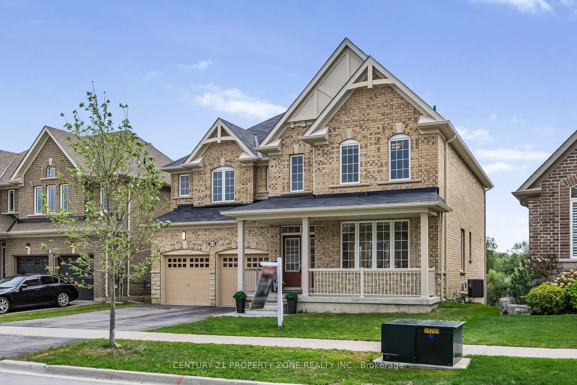 Photo 3 of 919 Green Street, Innisfil, Lefroy — HOMEH