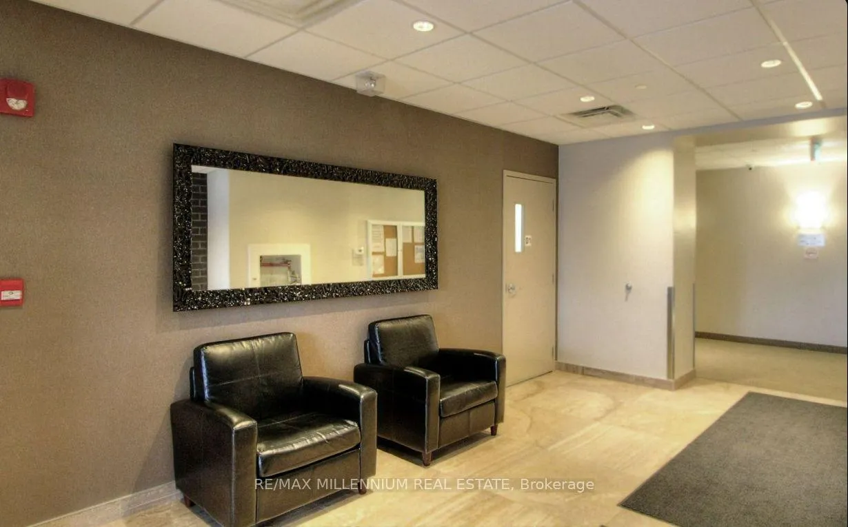 Photo 3 of Unit 618, 7400 Markham Road, Markham, Middlefield — HOMEH