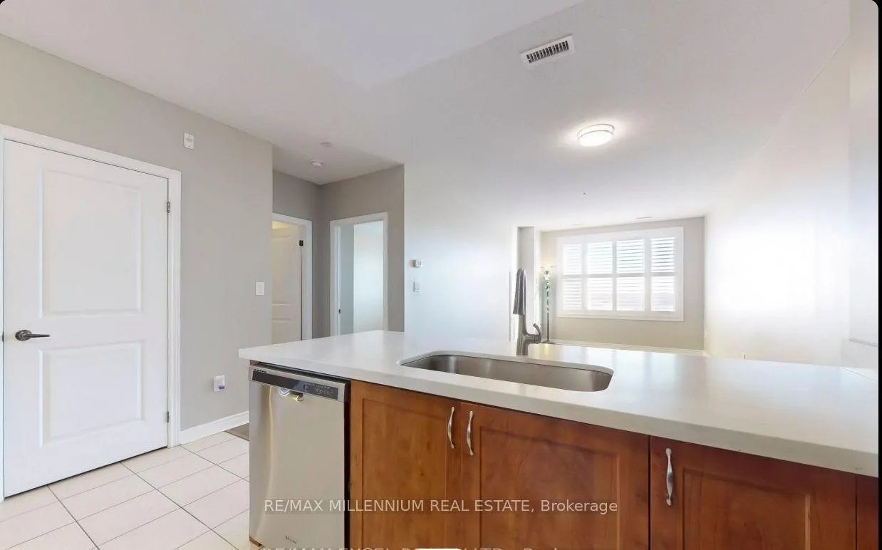 Photo 7 of Unit 618, 7400 Markham Road, Markham, Middlefield — HOMEH
