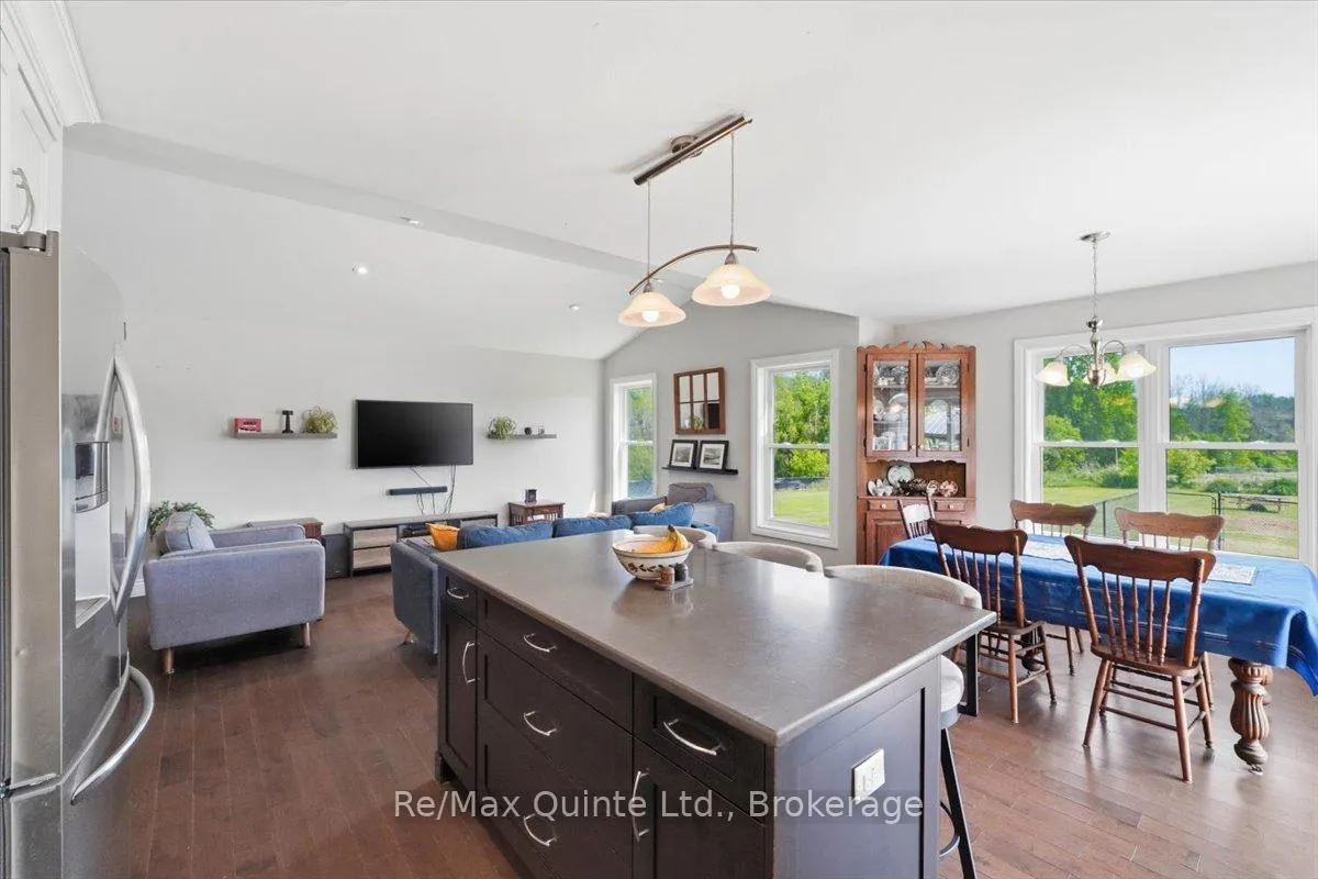 Photo 15 of 528 Willet Road, Belleville, Thurlow Ward — HOMEH