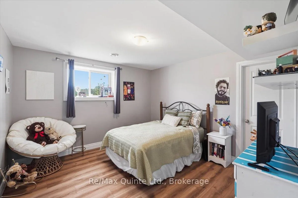 Photo 32 of 528 Willet Road, Belleville, Thurlow Ward — HOMEH
