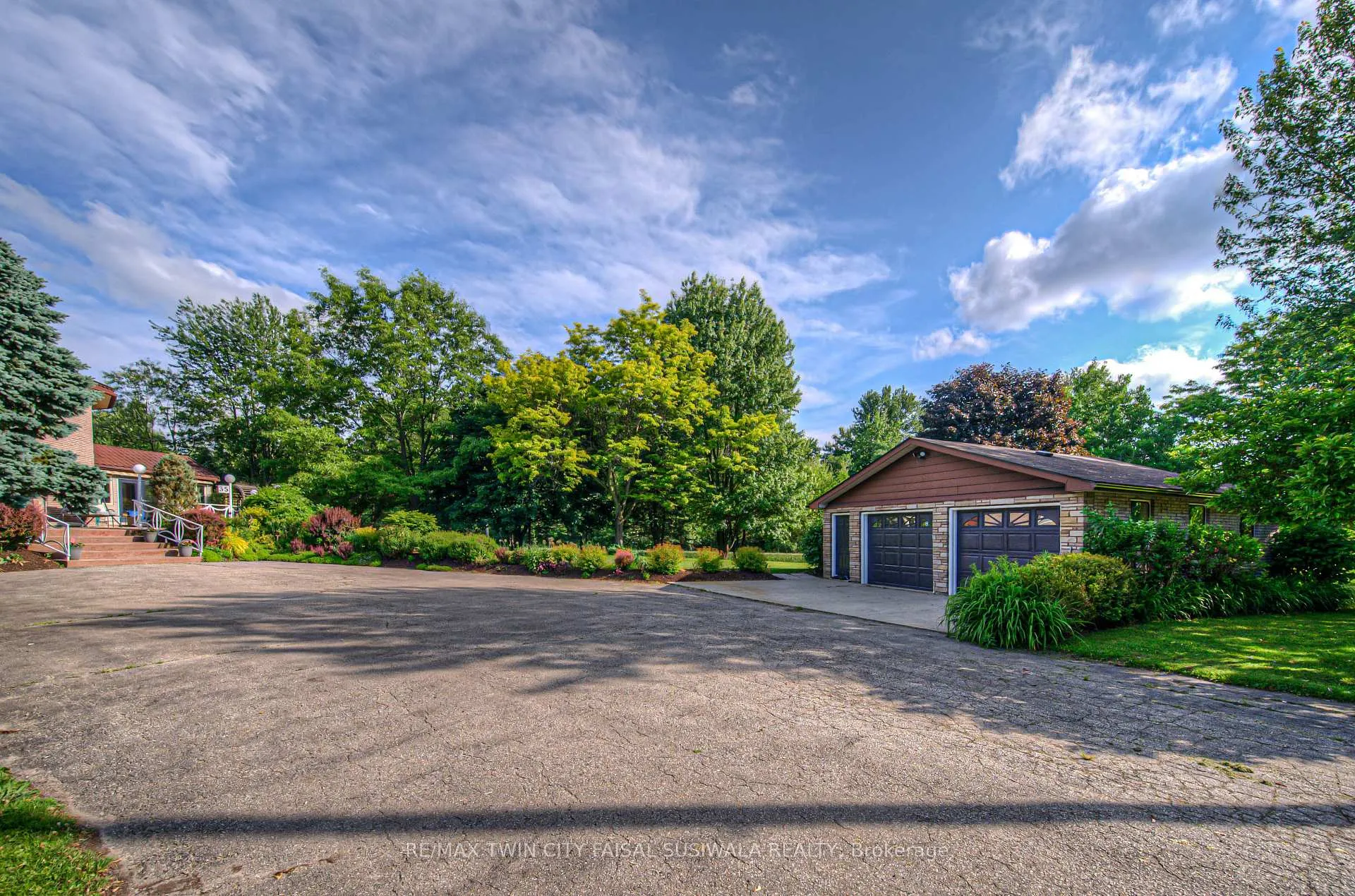 Photo 2 of 35 Robinson Road, Cambridge — HOMEH