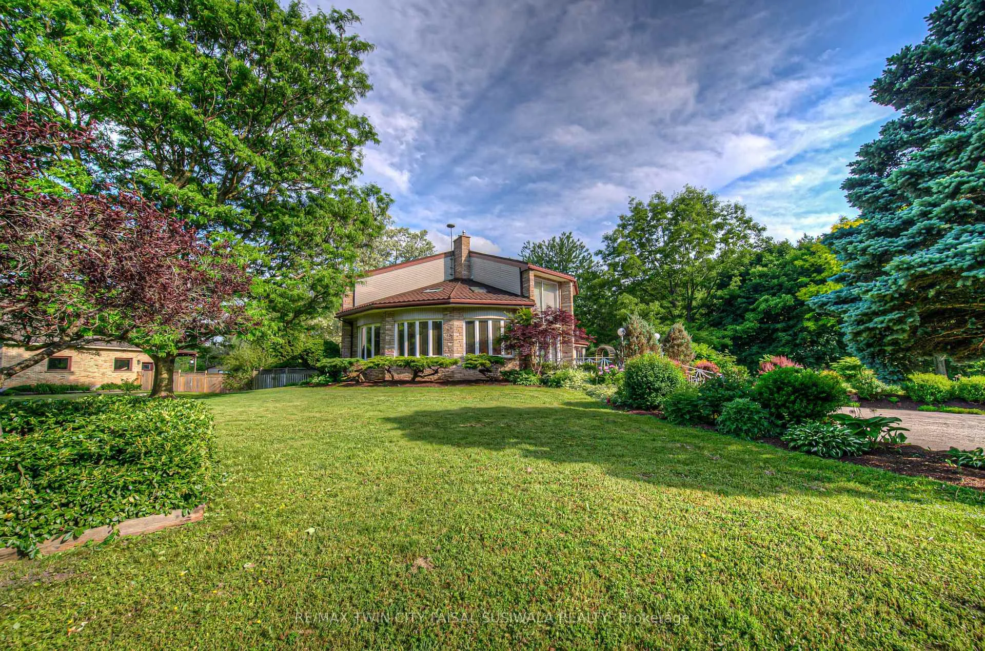 Photo 3 of 35 Robinson Road, Cambridge — HOMEH