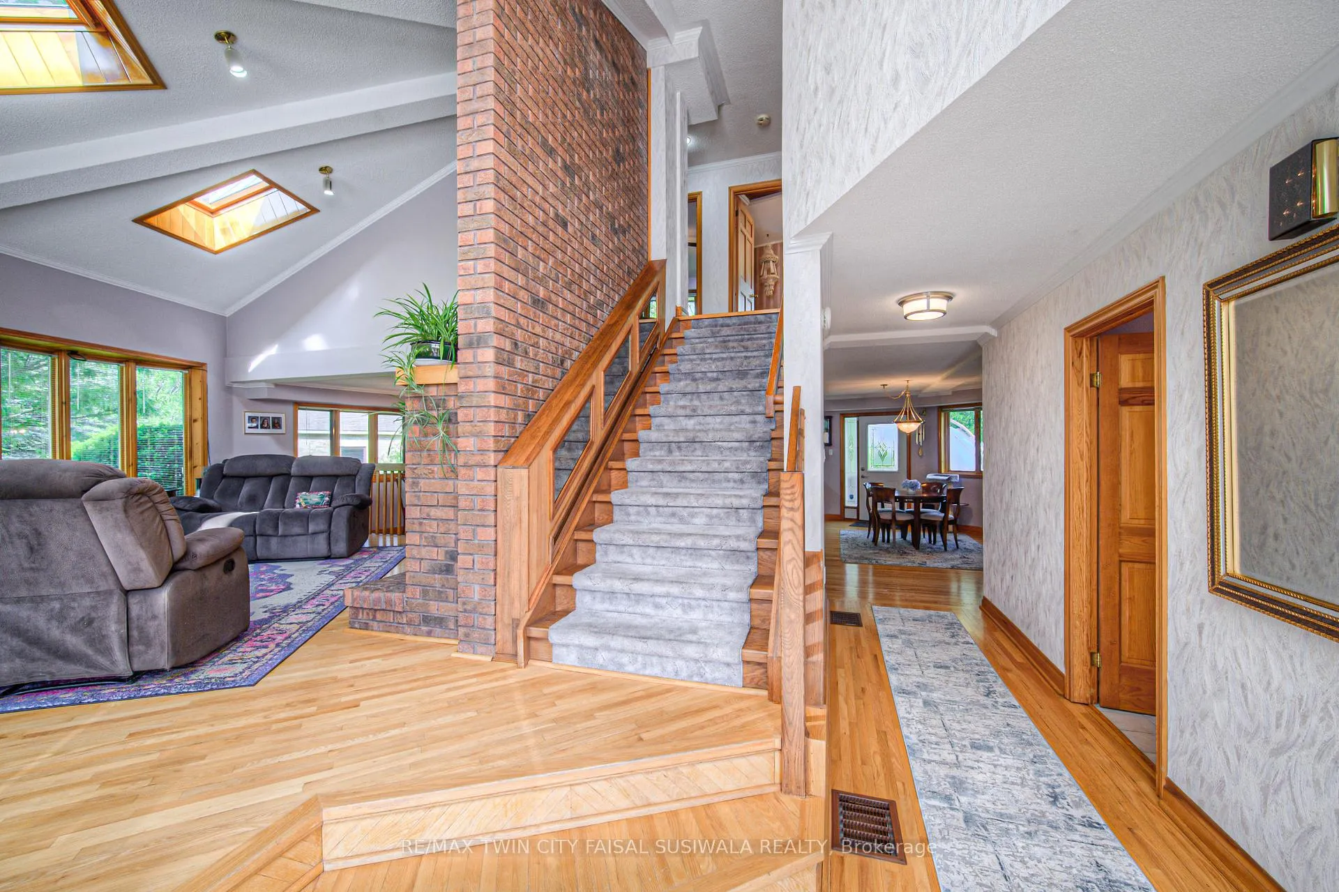 Photo 16 of 35 Robinson Road, Cambridge — HOMEH