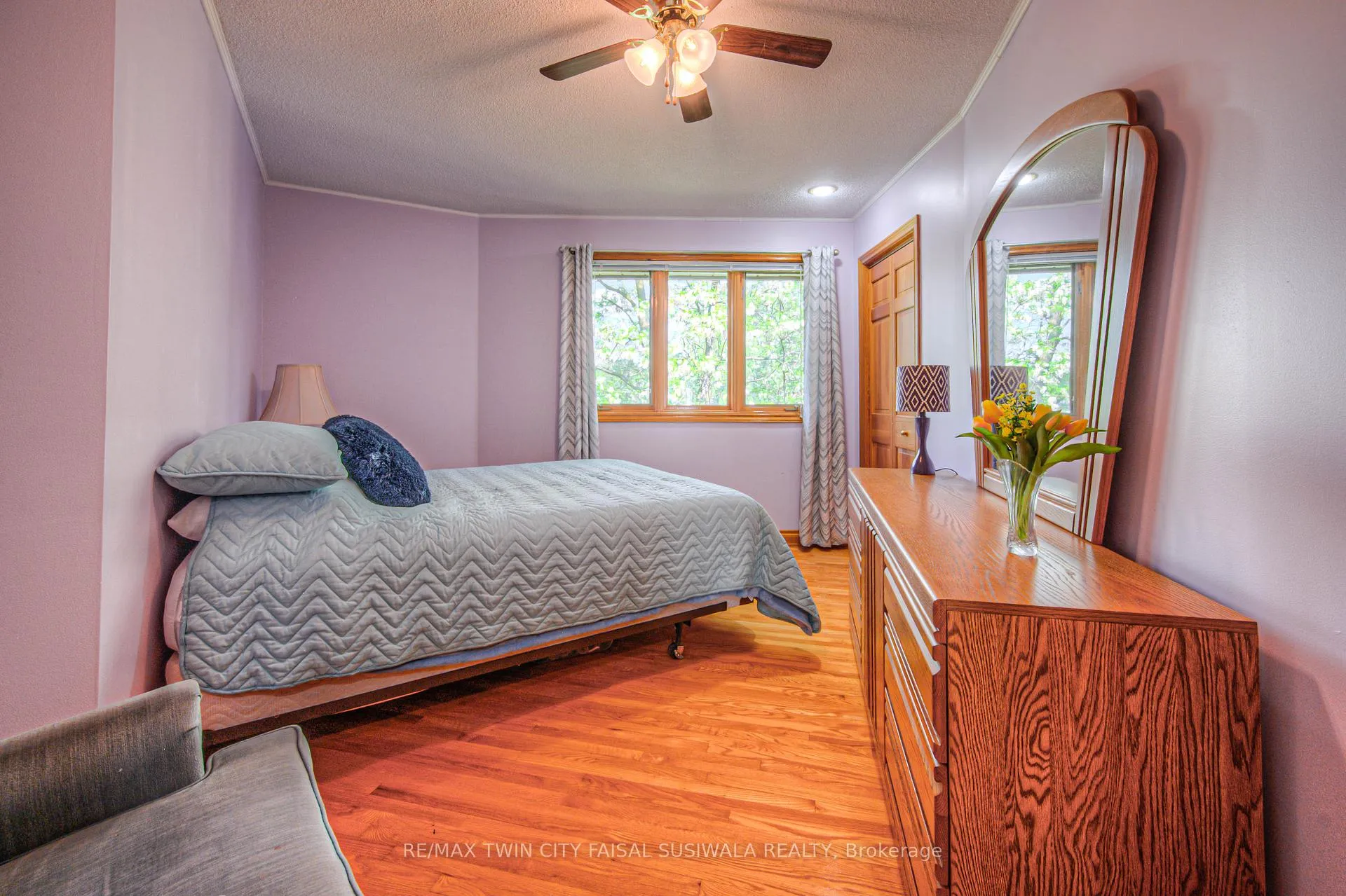 Photo 39 of 35 Robinson Road, Cambridge — HOMEH
