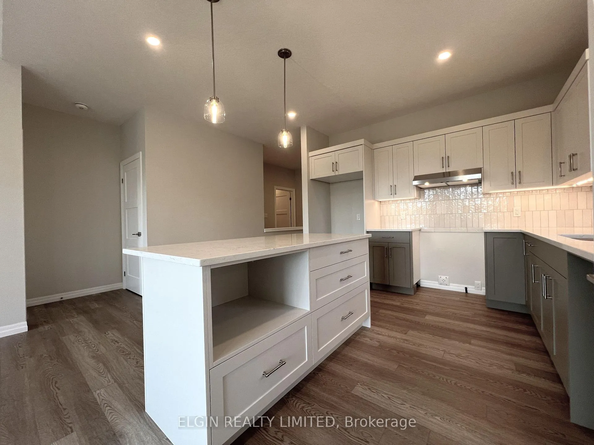 Photo 9 of 10 Columbus Court, Central Elgin, Rural Central Elgin — HOMEH