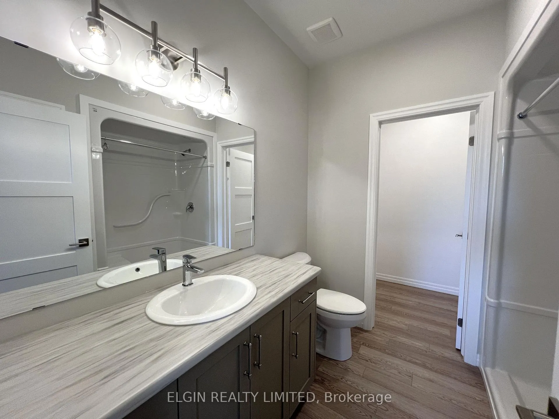Photo 17 of 10 Columbus Court, Central Elgin, Rural Central Elgin — HOMEH