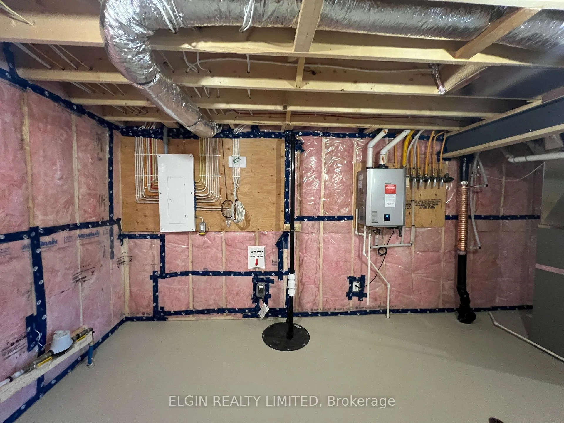 Photo 25 of 10 Columbus Court, Central Elgin, Rural Central Elgin — HOMEH