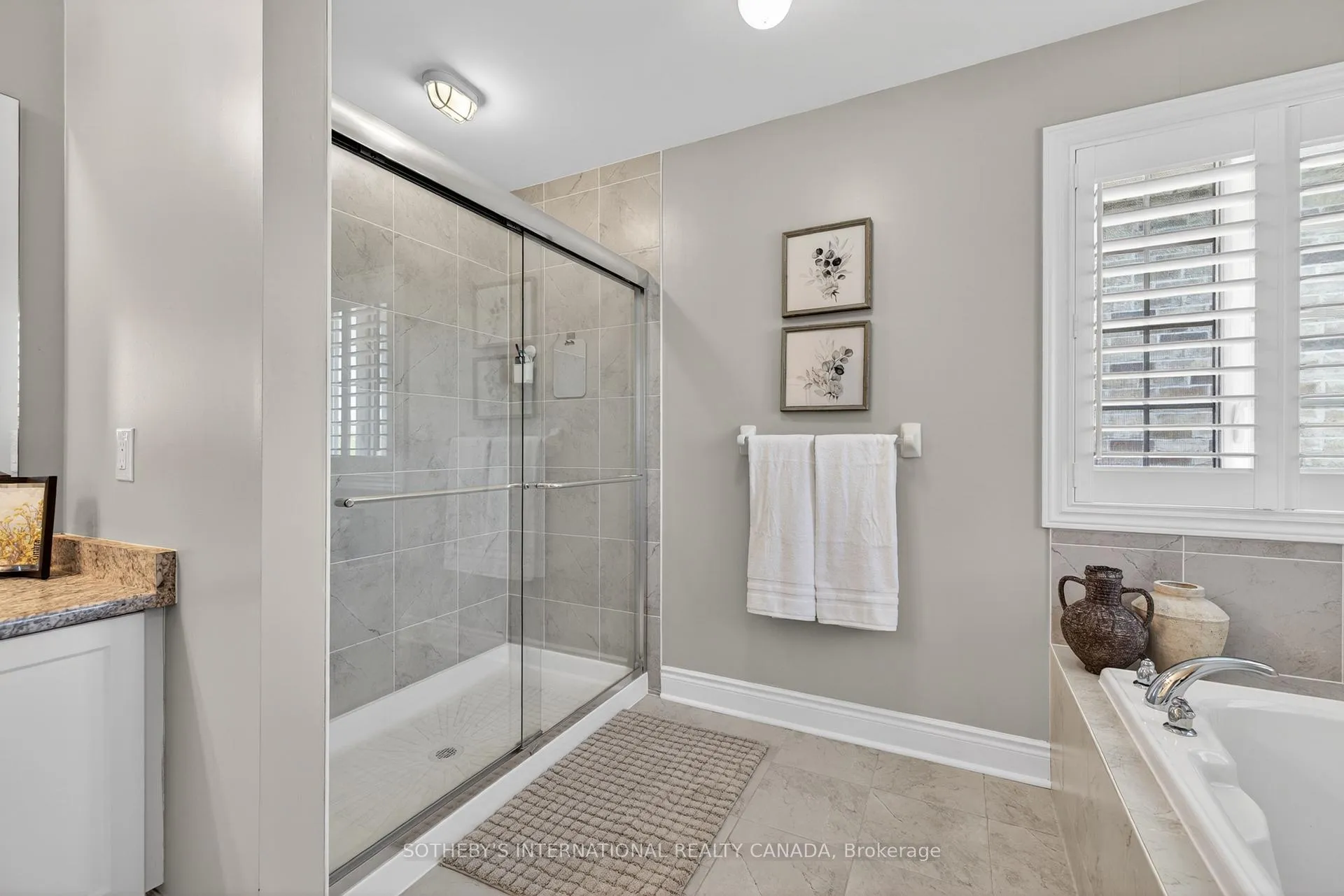 Photo 28 of 689 Audley Road S, Ajax, South East — HOMEH