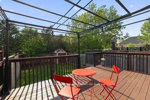 Photo 21 of 82 Baywell Crescent, Aurora, Bayview Wellington — HOMEH