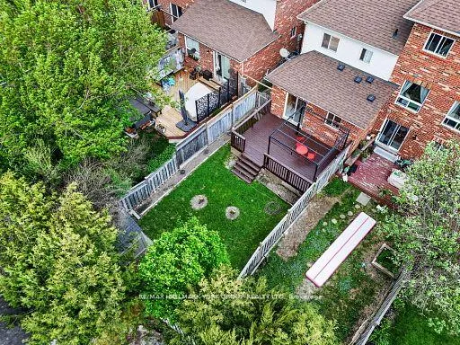 Photo 23 of 82 Baywell Crescent, Aurora, Bayview Wellington — HOMEH