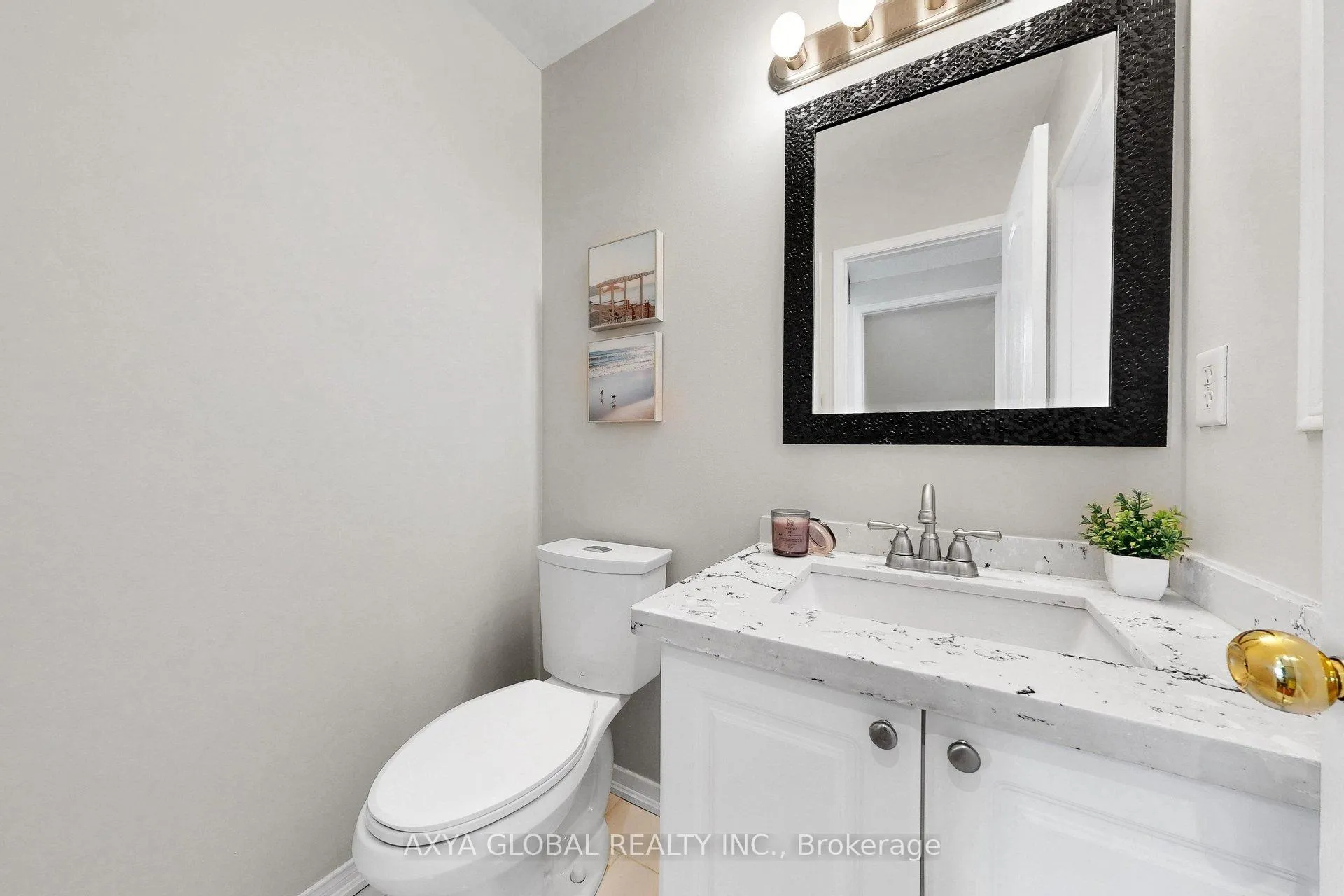 Photo 35 of 74 McSweeney Crescent, Ajax, Northwest Ajax — HOMEH