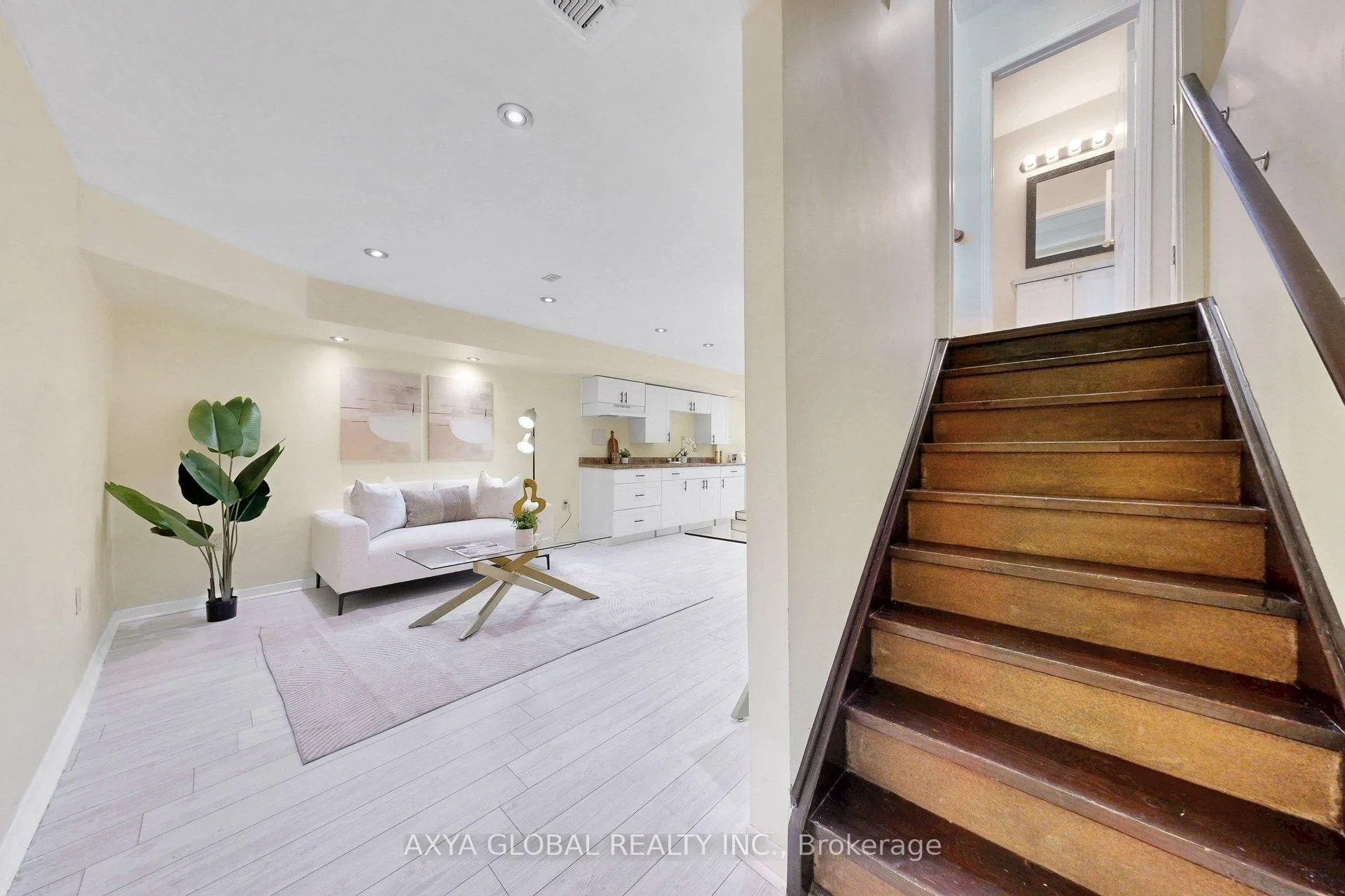 Photo 36 of 74 McSweeney Crescent, Ajax, Northwest Ajax — HOMEH