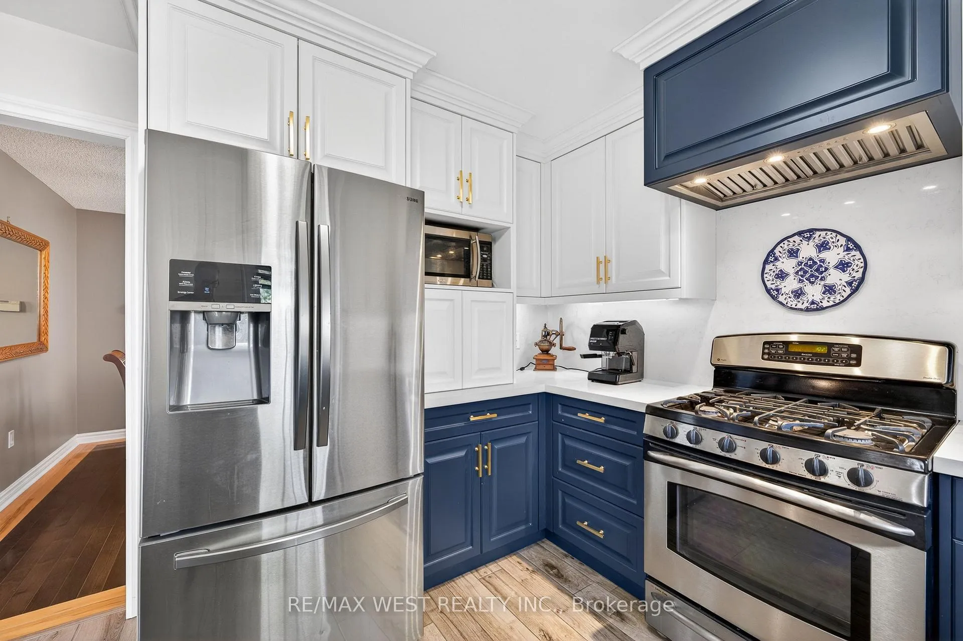 Photo 16 of 27 Golden Meadow Road, Barrie, Bayshore — HOMEH