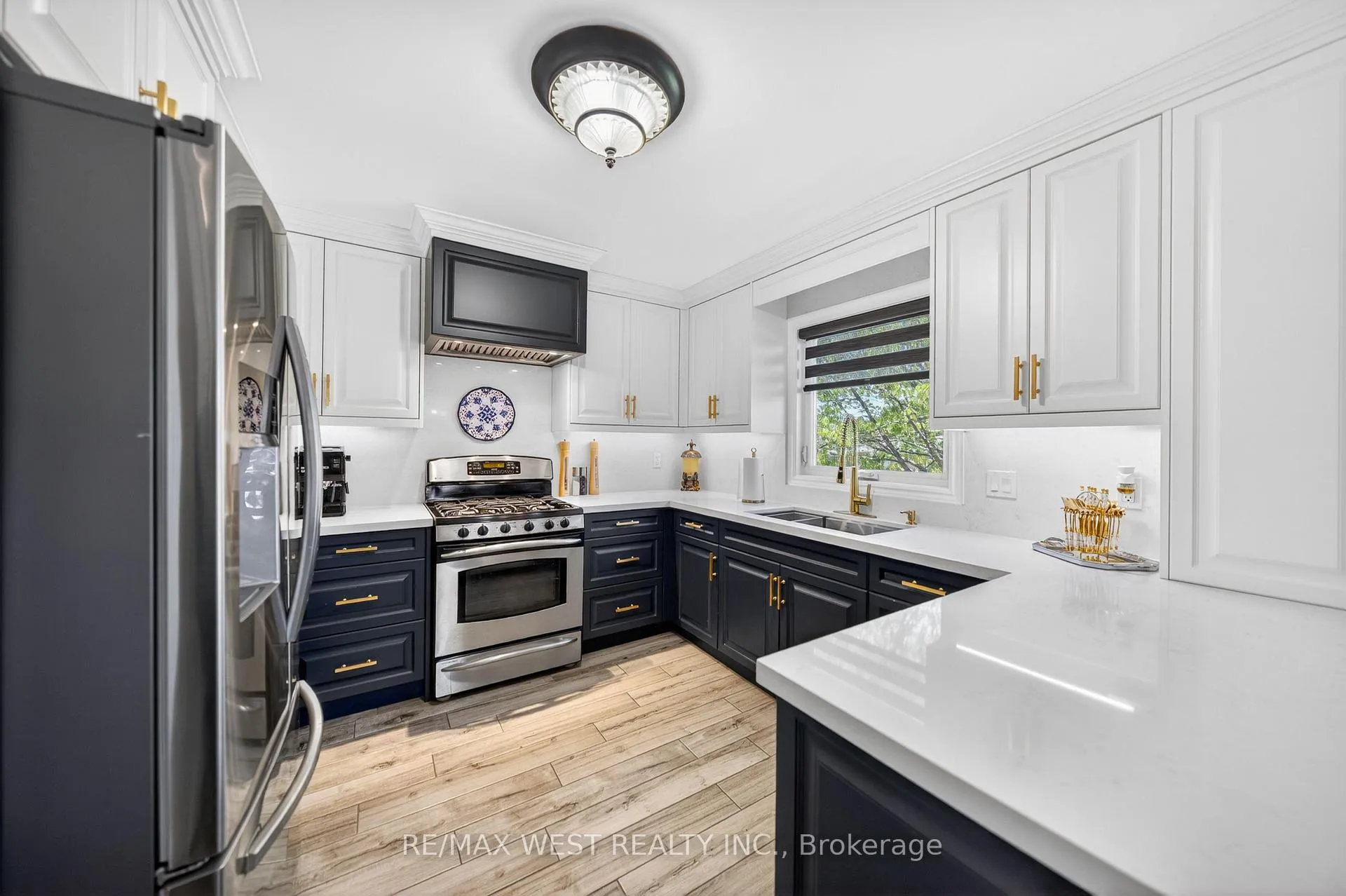 Photo 19 of 27 Golden Meadow Road, Barrie, Bayshore — HOMEH