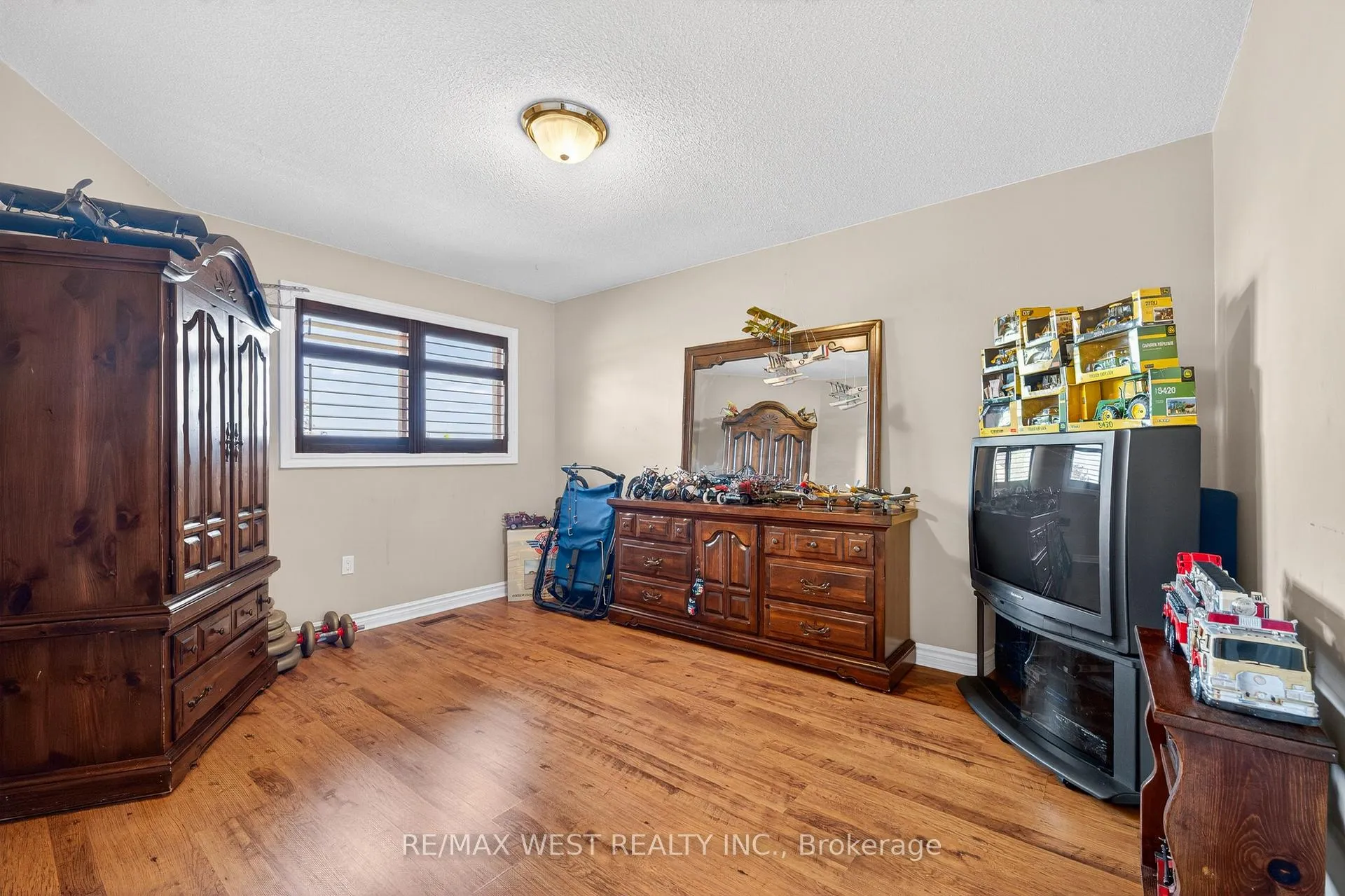 Photo 32 of 27 Golden Meadow Road, Barrie, Bayshore — HOMEH
