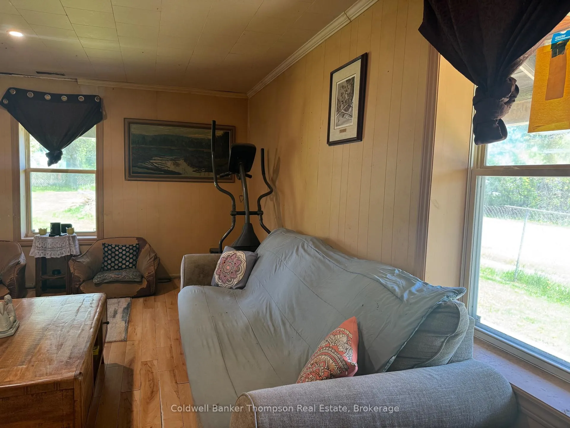Photo 4 of 5 Bay Street, Magnetawan — HOMEH