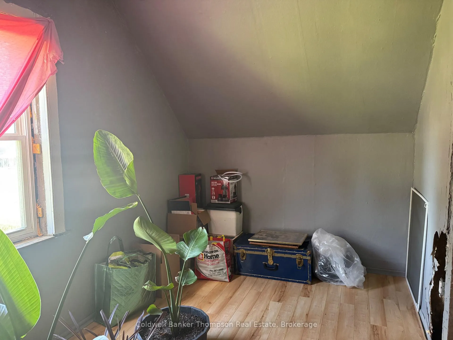 Photo 12 of 5 Bay Street, Magnetawan — HOMEH