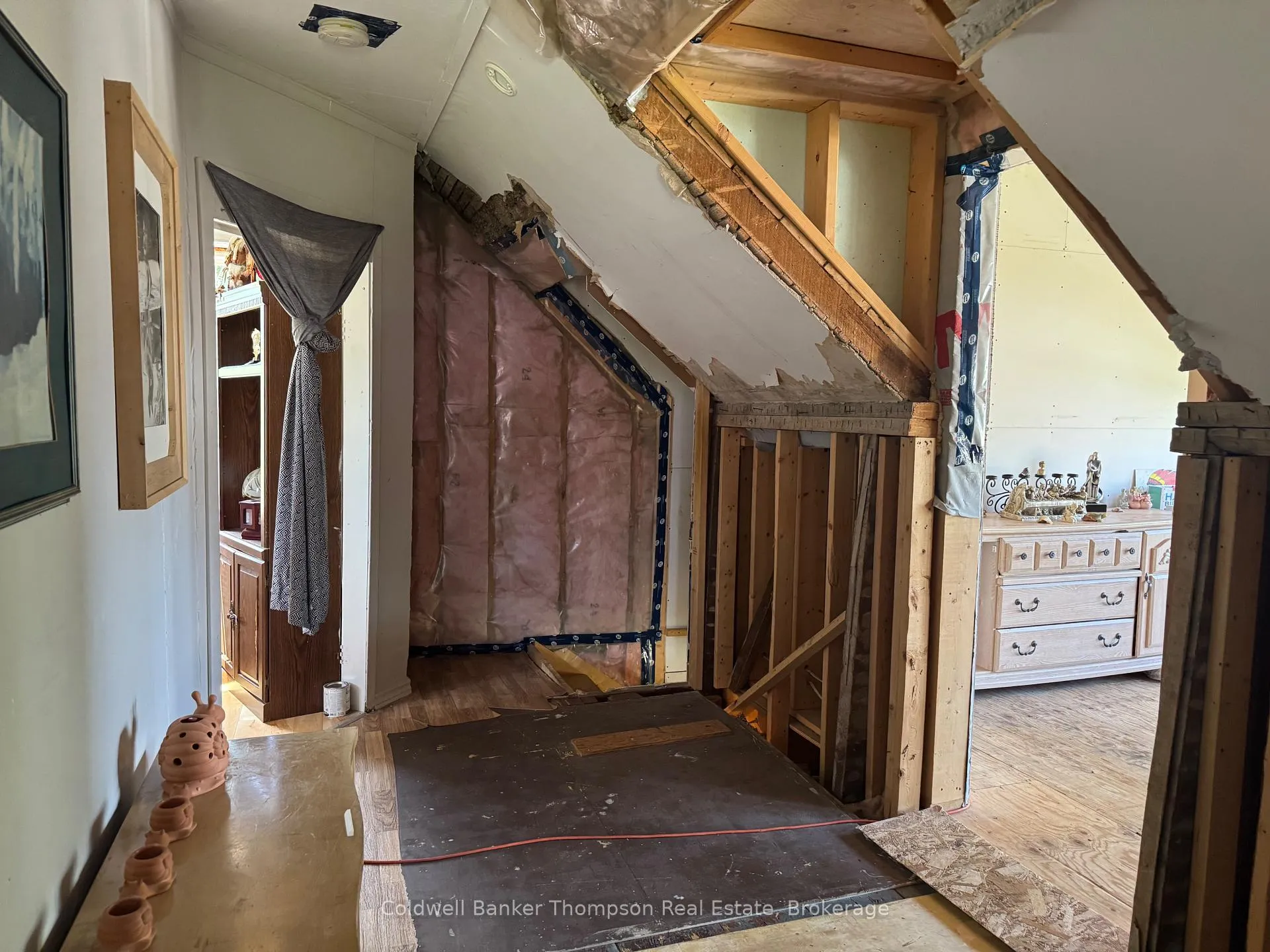 Photo 16 of 5 Bay Street, Magnetawan — HOMEH