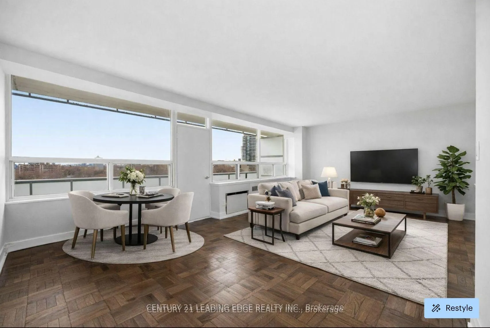 Photo 2 of Unit 501, 103 Avenue Road, Toronto, The Annex — HOMEH