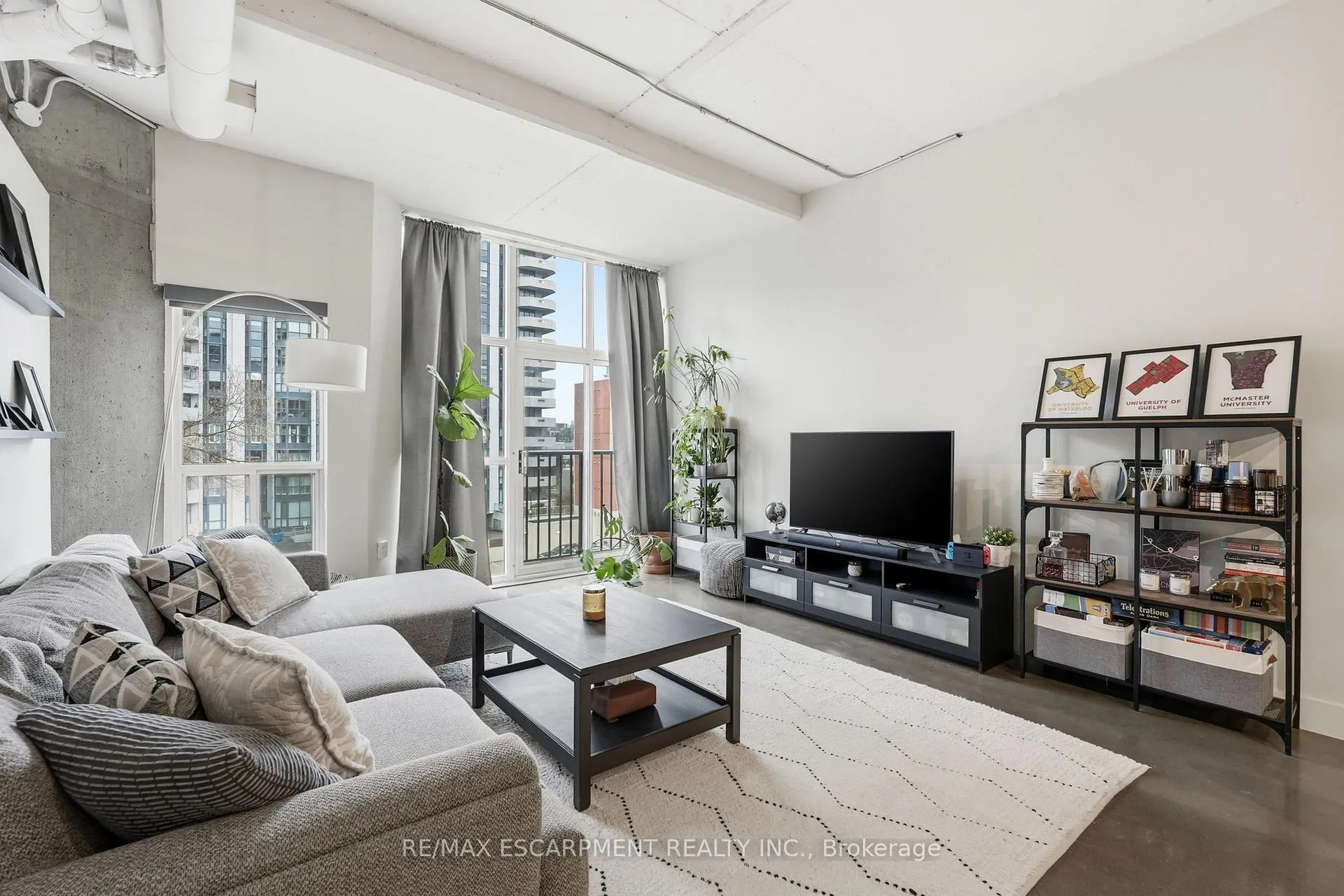 Photo 5 of Unit 510, 66 Bay Street S, Hamilton, Durand — HOMEH