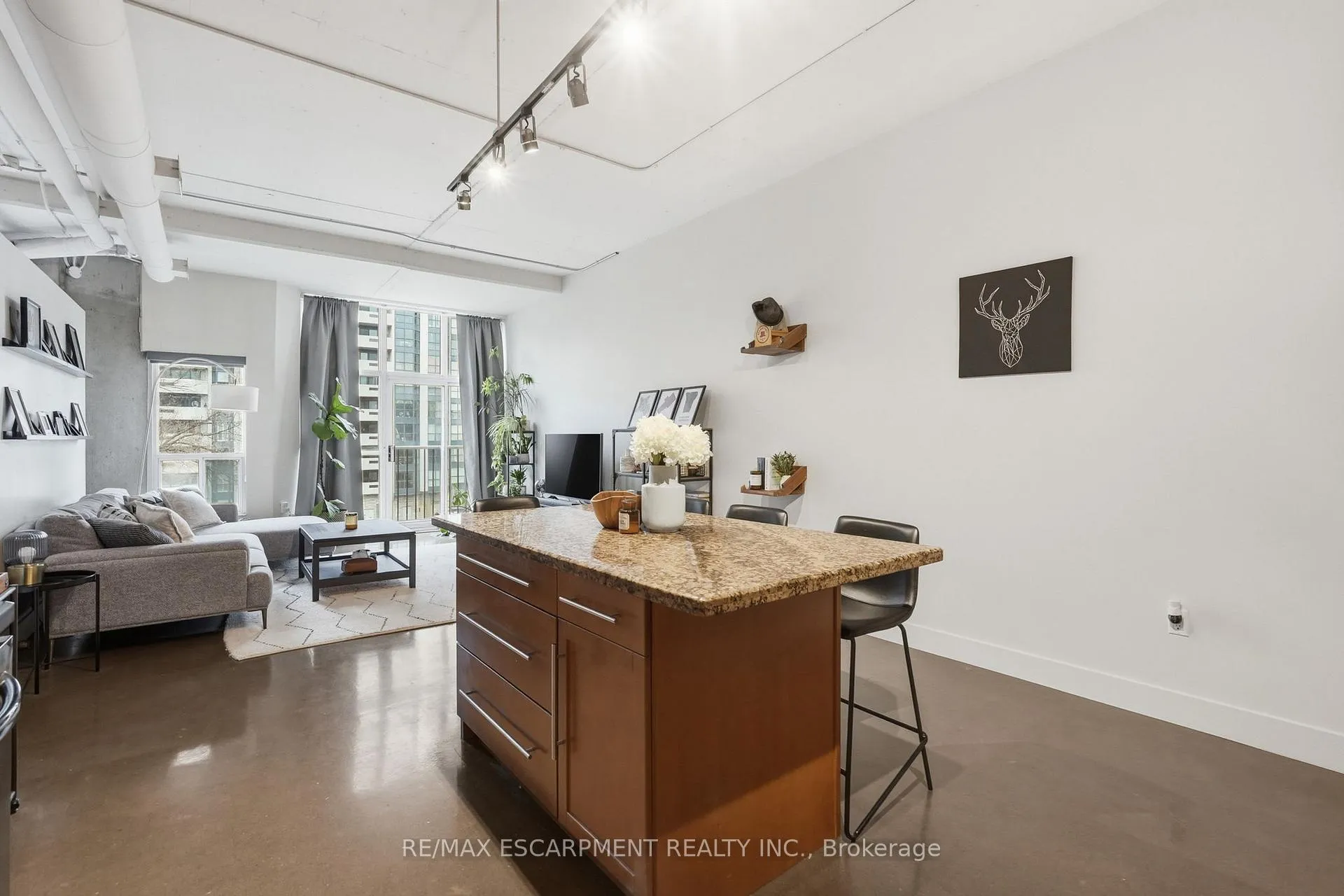 Photo 7 of Unit 510, 66 Bay Street S, Hamilton, Durand — HOMEH
