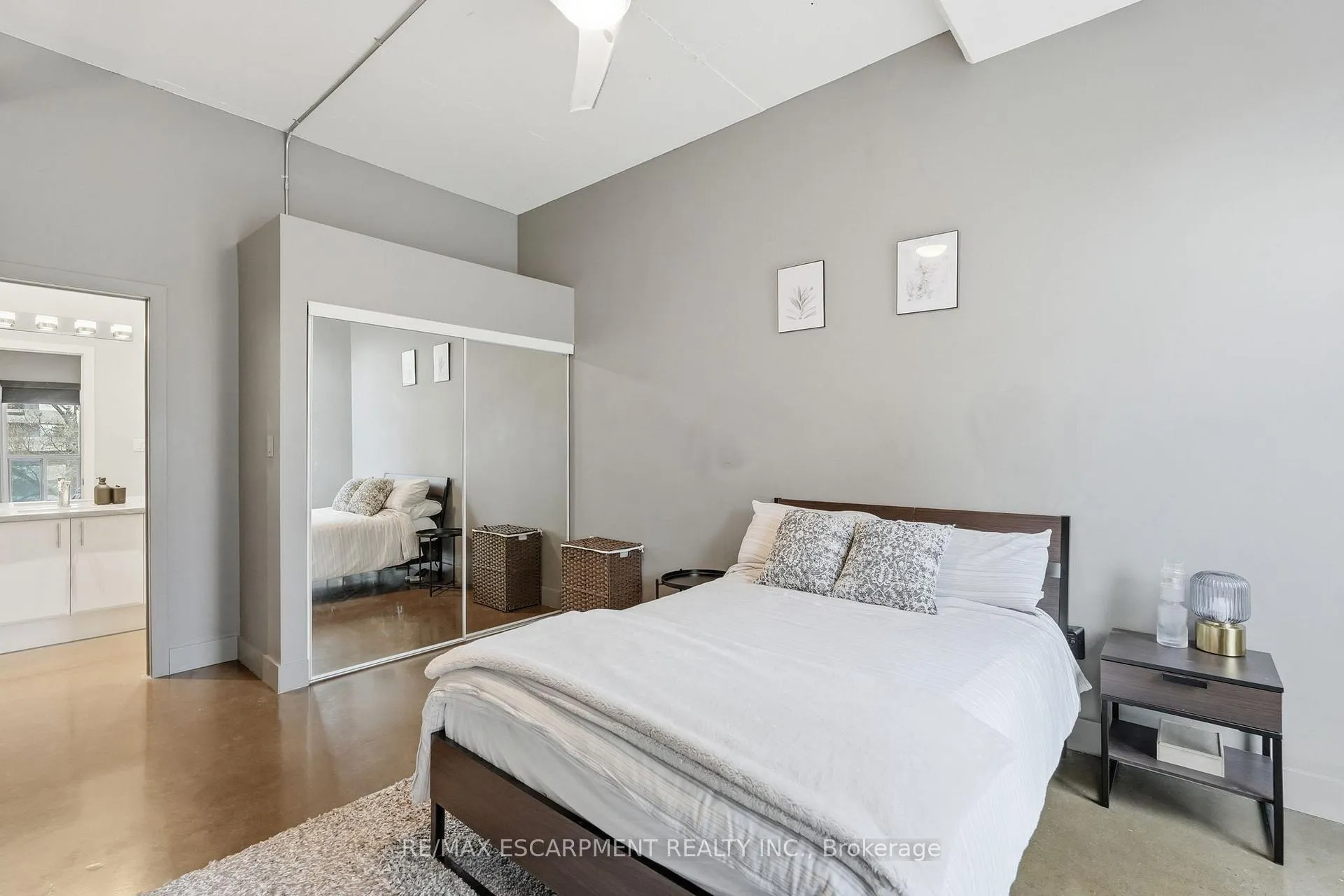 Photo 12 of Unit 510, 66 Bay Street S, Hamilton, Durand — HOMEH
