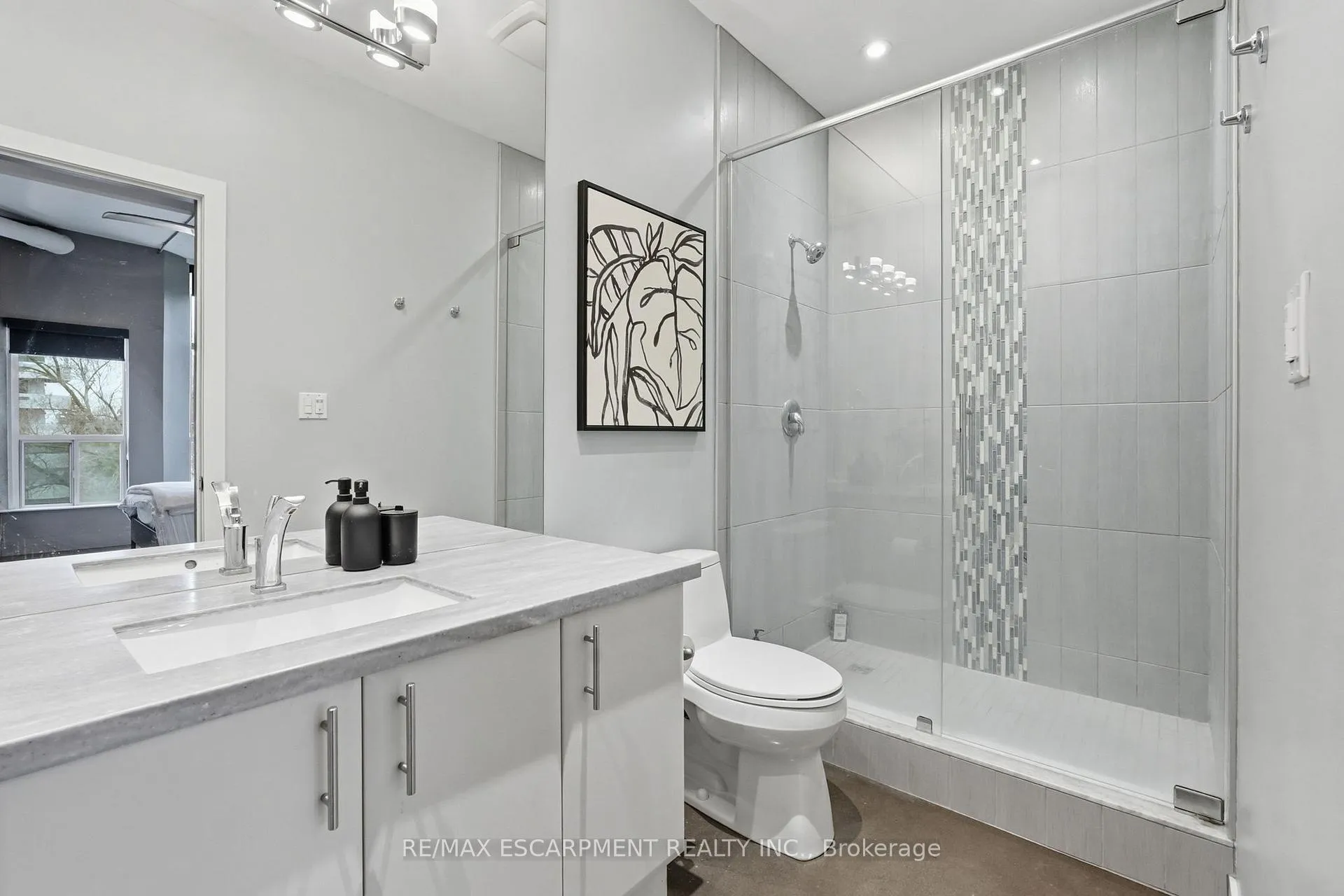Photo 13 of Unit 510, 66 Bay Street S, Hamilton, Durand — HOMEH