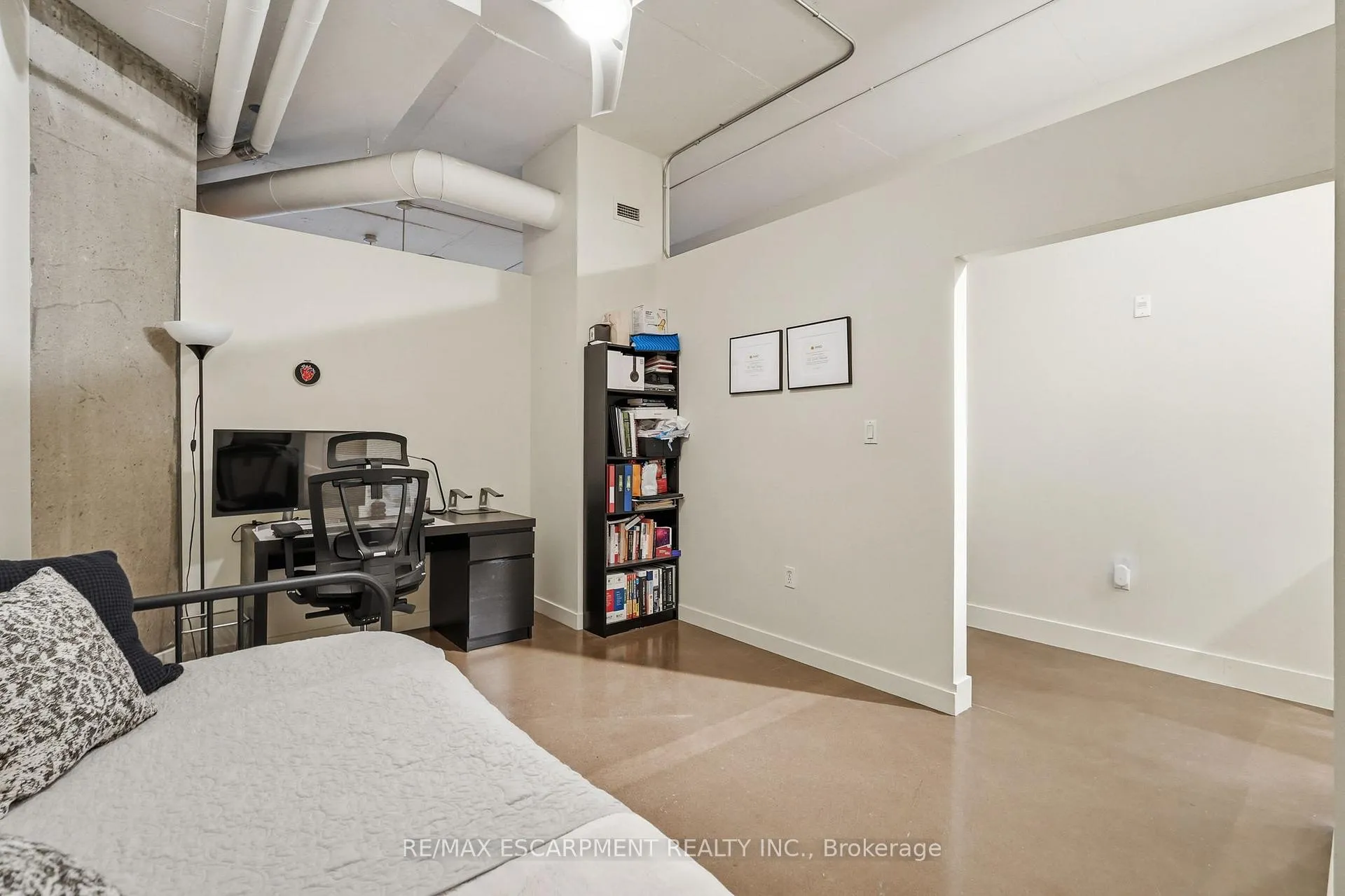 Photo 16 of Unit 510, 66 Bay Street S, Hamilton, Durand — HOMEH