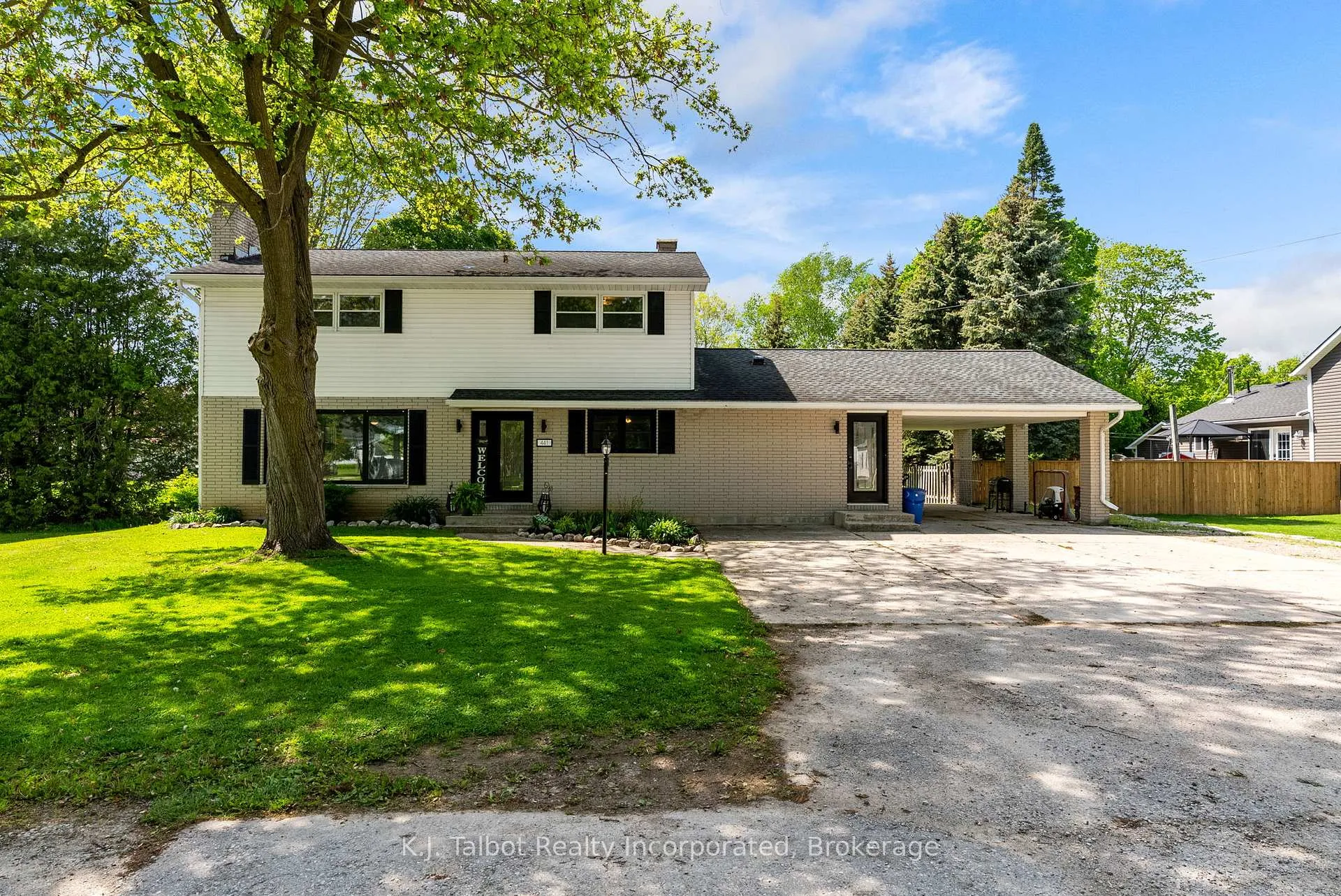 Photo 1 of 441 Coombs Street, North Huron, Blyth — HOMEH