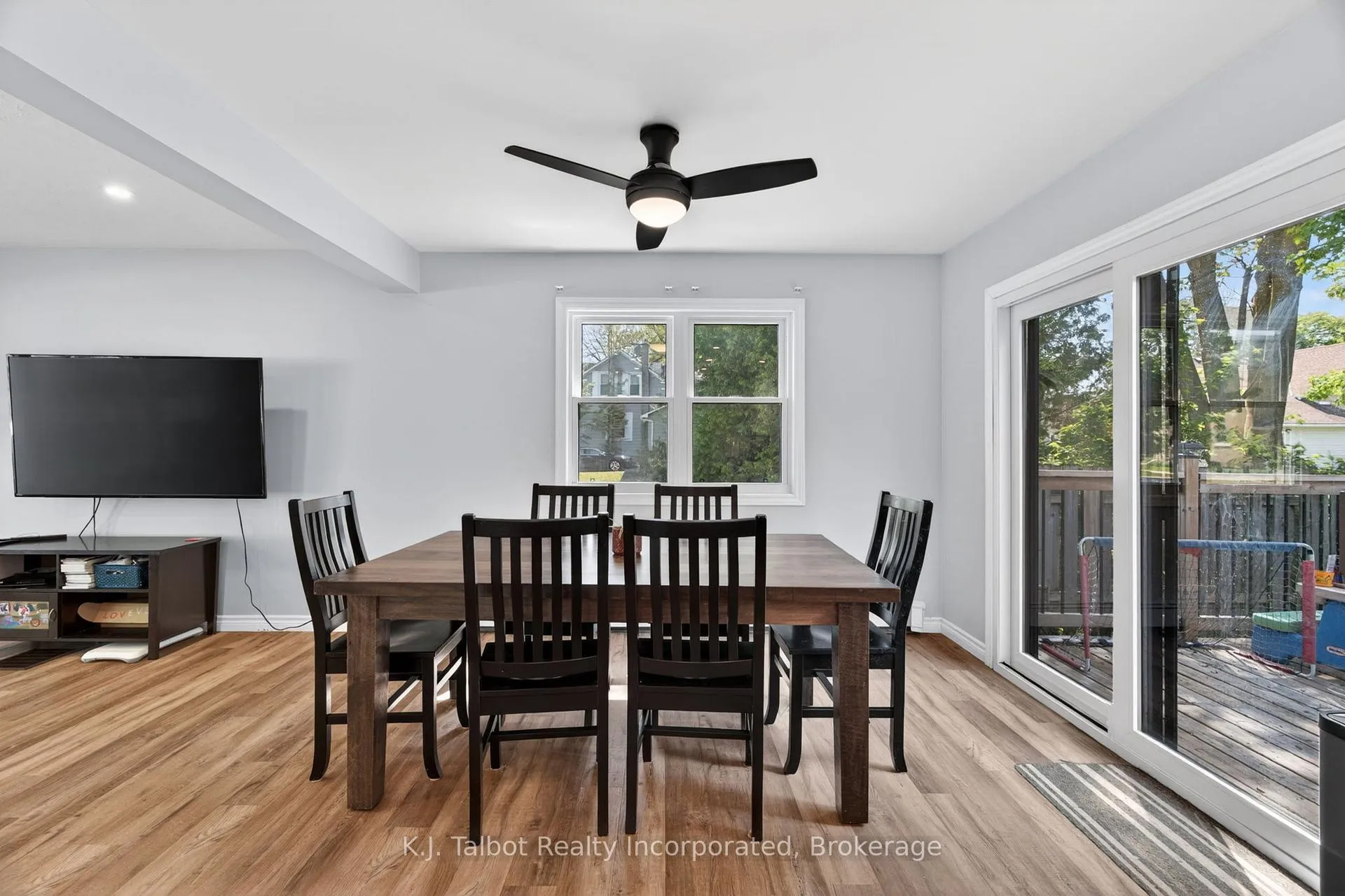 Photo 7 of 441 Coombs Street, North Huron, Blyth — HOMEH