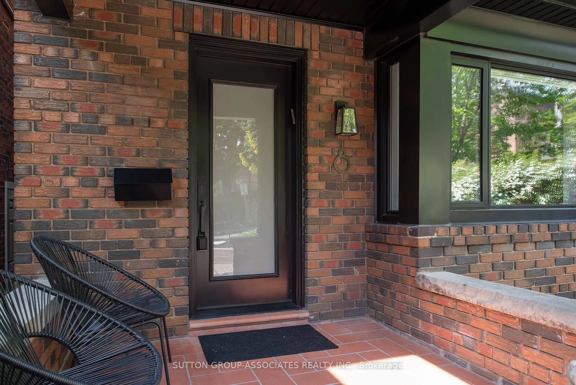 Photo 3 of 8 Dundurn Crescent, Toronto, Humewood-Cedarvale — HOMEH