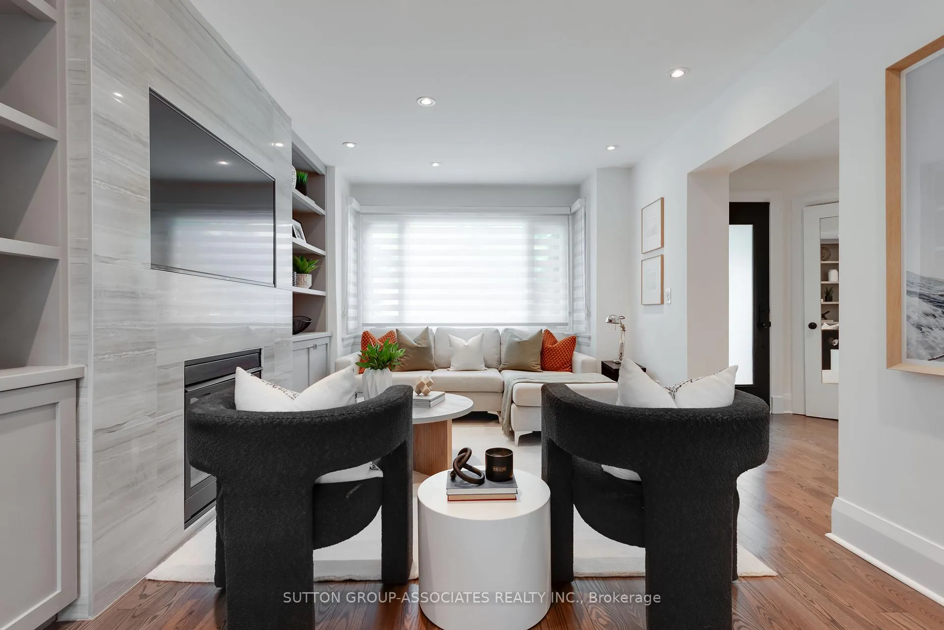 Photo 10 of 8 Dundurn Crescent, Toronto, Humewood-Cedarvale — HOMEH