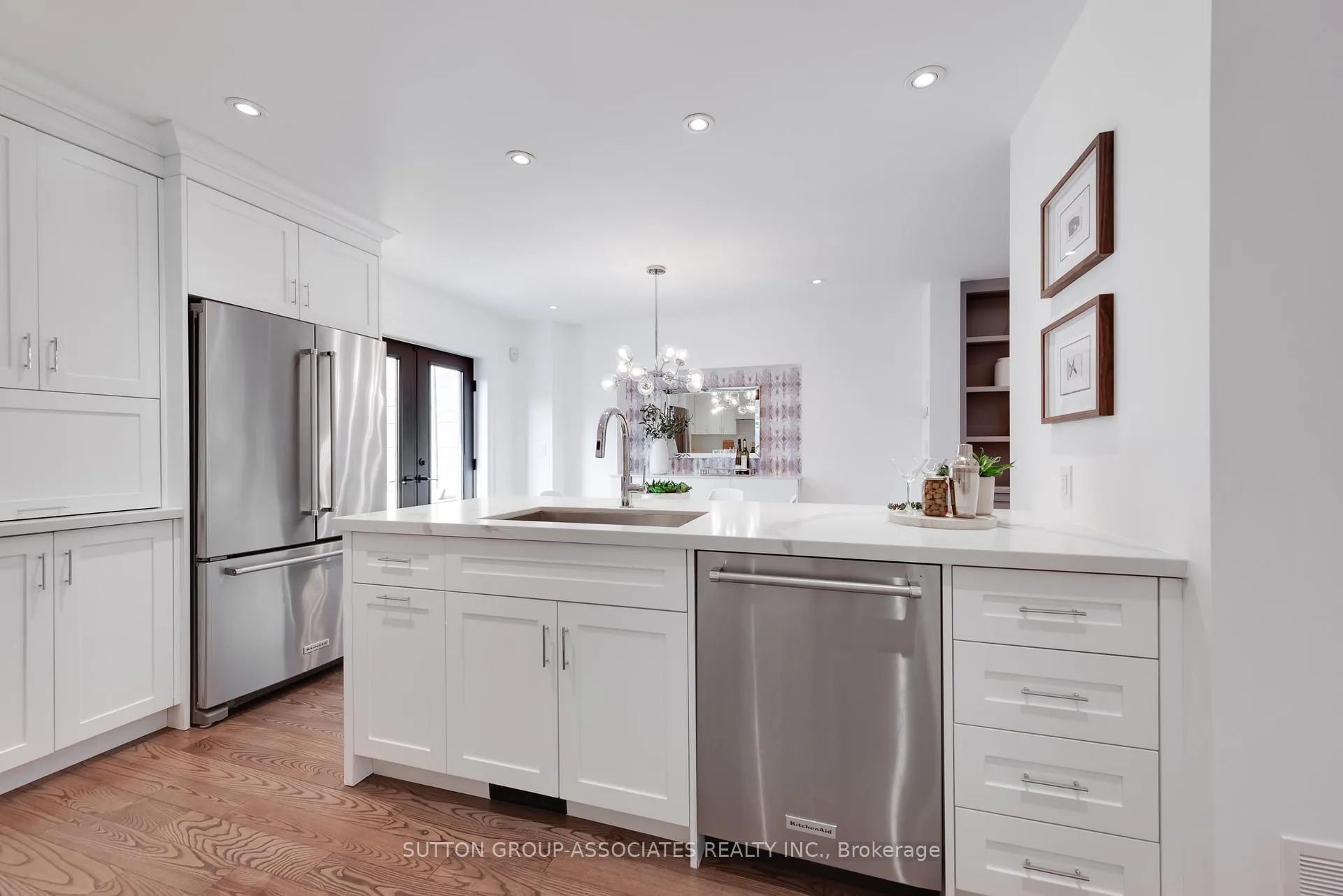 Photo 19 of 8 Dundurn Crescent, Toronto, Humewood-Cedarvale — HOMEH