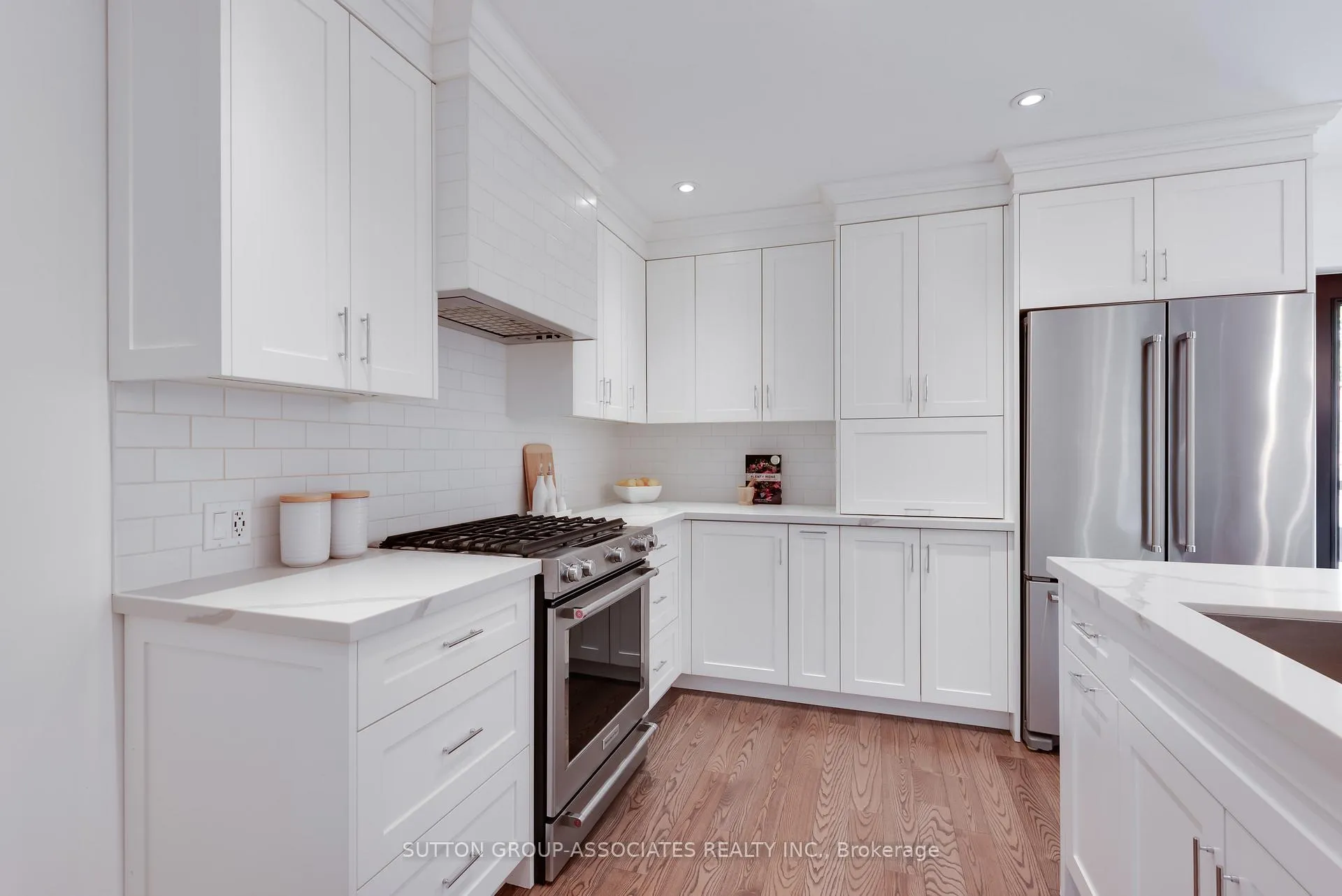 Photo 20 of 8 Dundurn Crescent, Toronto, Humewood-Cedarvale — HOMEH