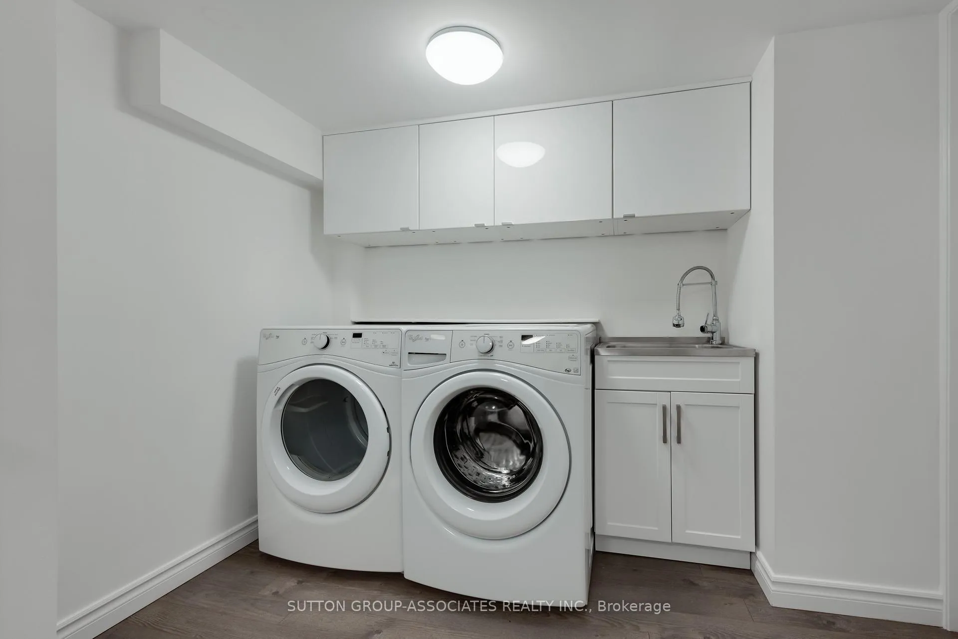 Photo 40 of 8 Dundurn Crescent, Toronto, Humewood-Cedarvale — HOMEH