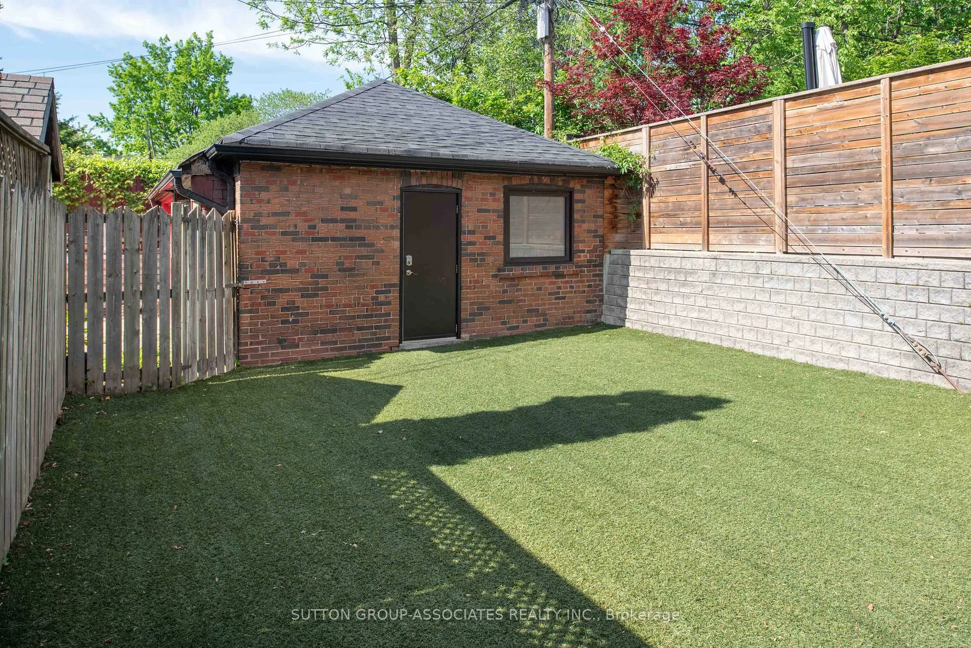 Photo 42 of 8 Dundurn Crescent, Toronto, Humewood-Cedarvale — HOMEH