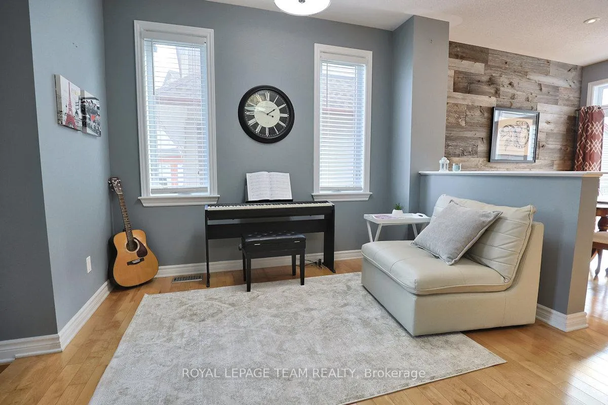 Photo 7 of 1591 Carronbridge Circle, Ottawa, Kanata - Emerald Meadows/Trailwest — HOMEH