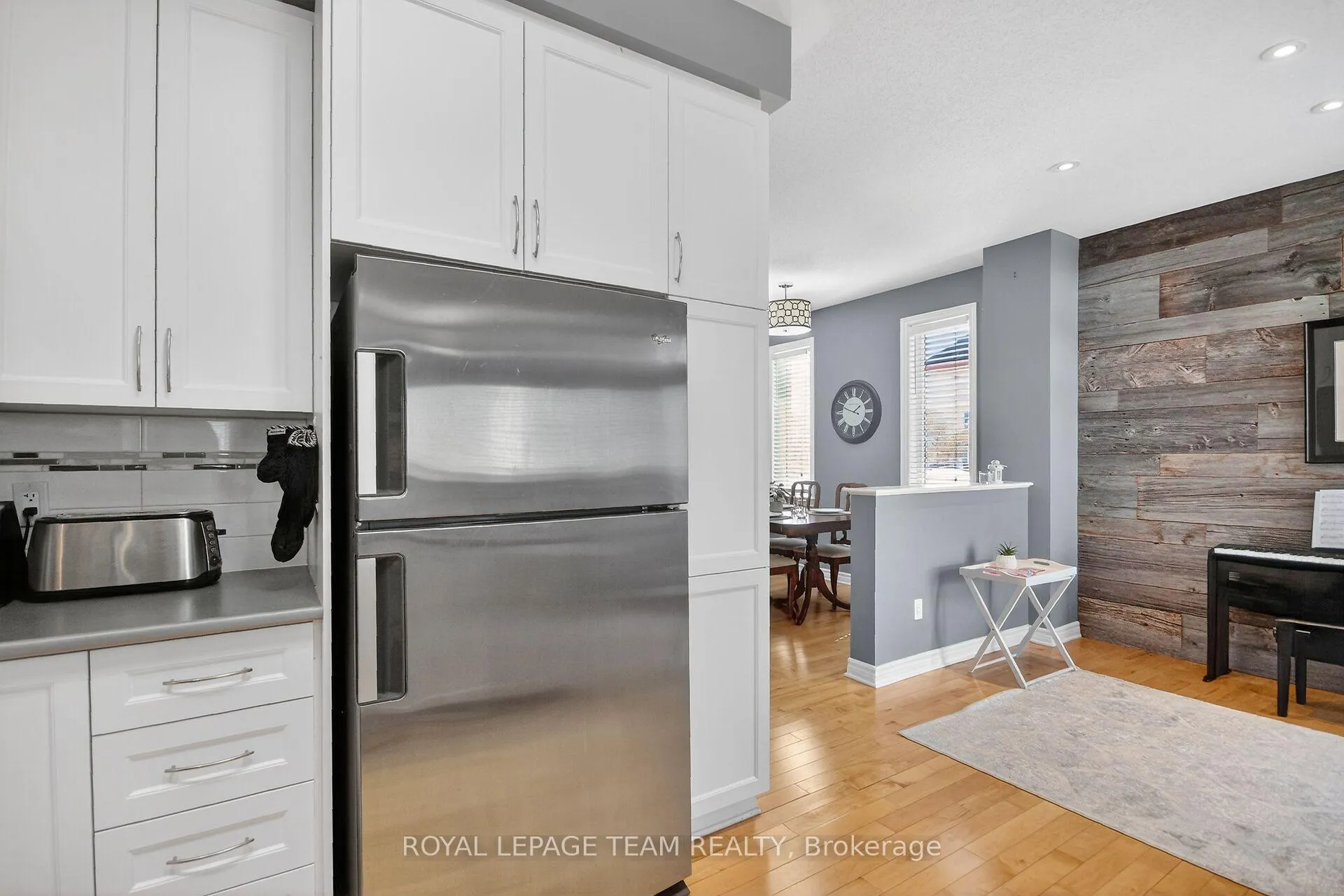 Photo 14 of 1591 Carronbridge Circle, Ottawa, Kanata - Emerald Meadows/Trailwest — HOMEH