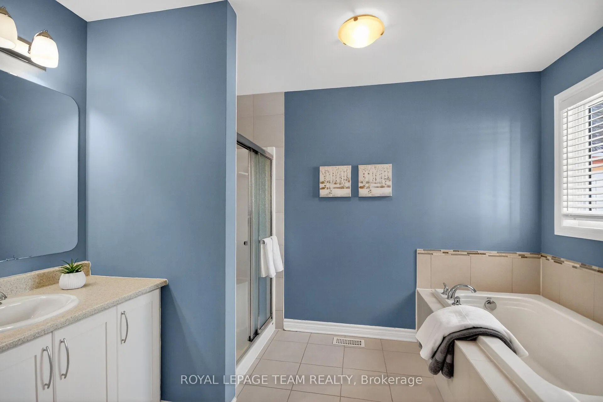 Photo 29 of 1591 Carronbridge Circle, Ottawa, Kanata - Emerald Meadows/Trailwest — HOMEH