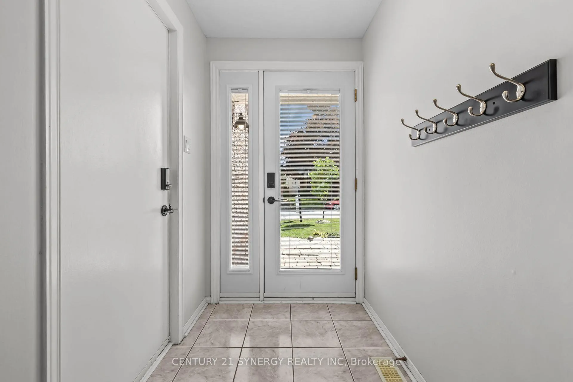 Photo 3 of 497 Rougemount Crescent, Ottawa, Fallingbrook/Gardenway South — HOMEH