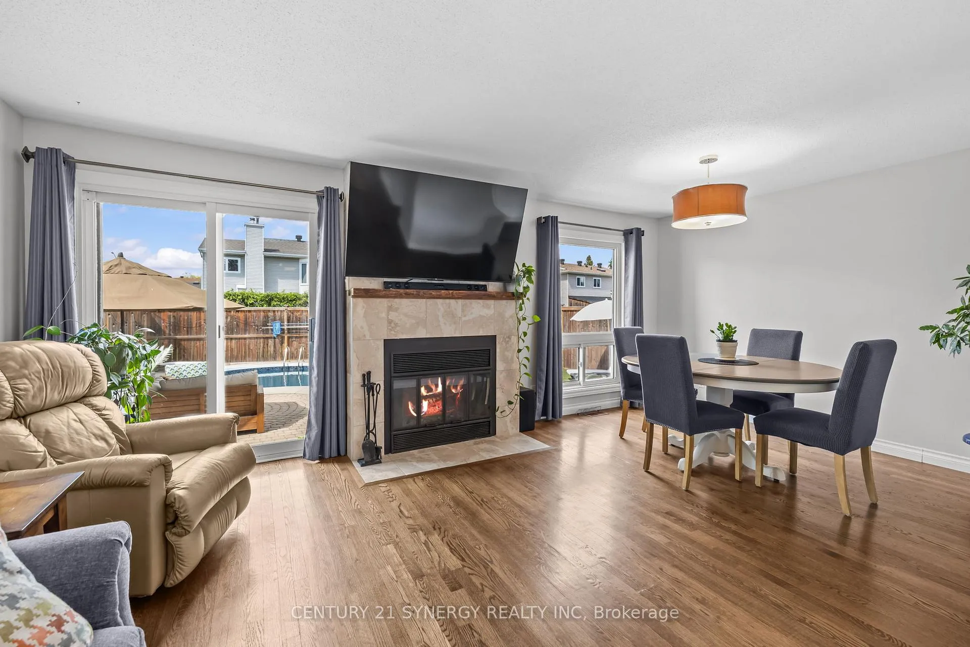 Photo 10 of 497 Rougemount Crescent, Ottawa, Fallingbrook/Gardenway South — HOMEH