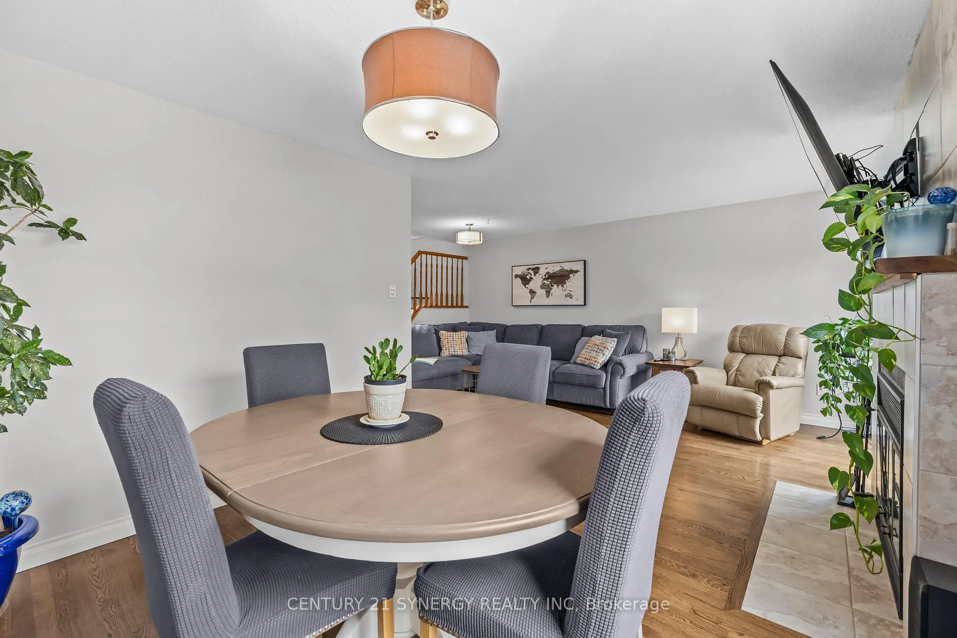 Photo 11 of 497 Rougemount Crescent, Ottawa, Fallingbrook/Gardenway South — HOMEH